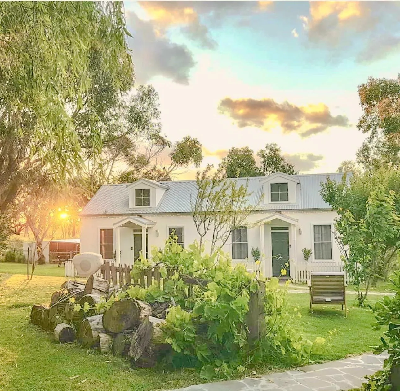 Clonmara Country House and Cottages