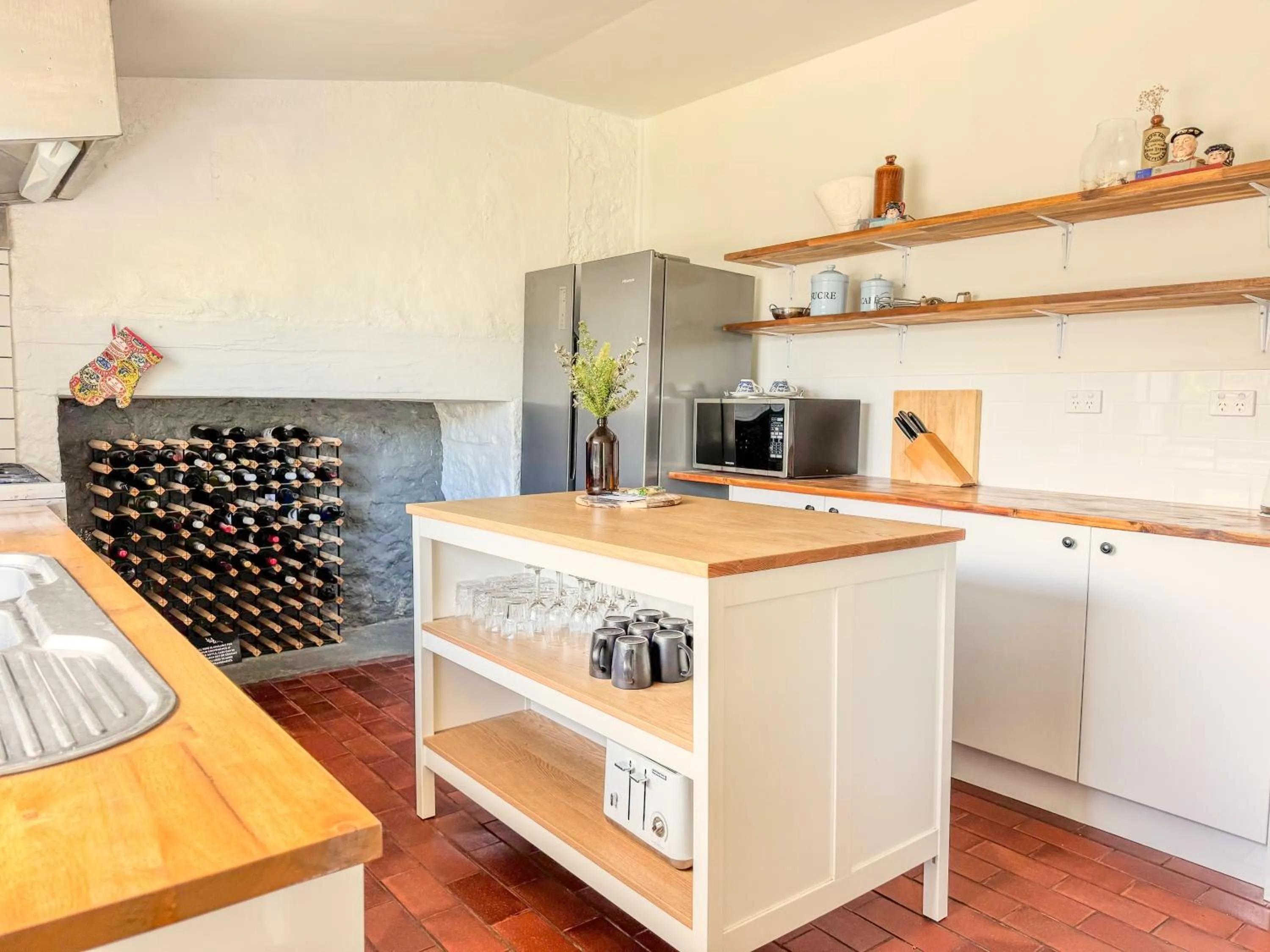 Clonmara Country House and Cottages