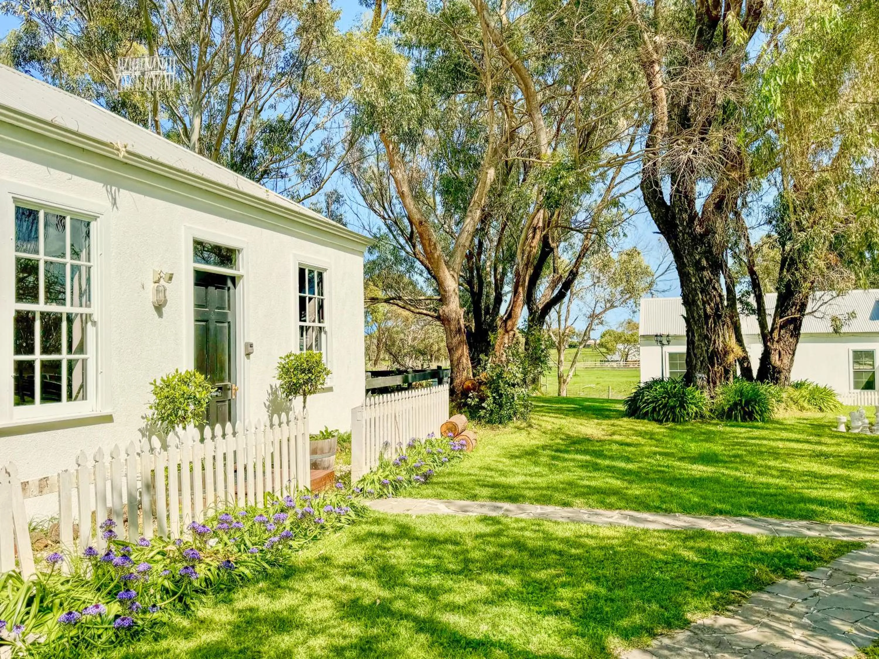 Clonmara Country House and Cottages