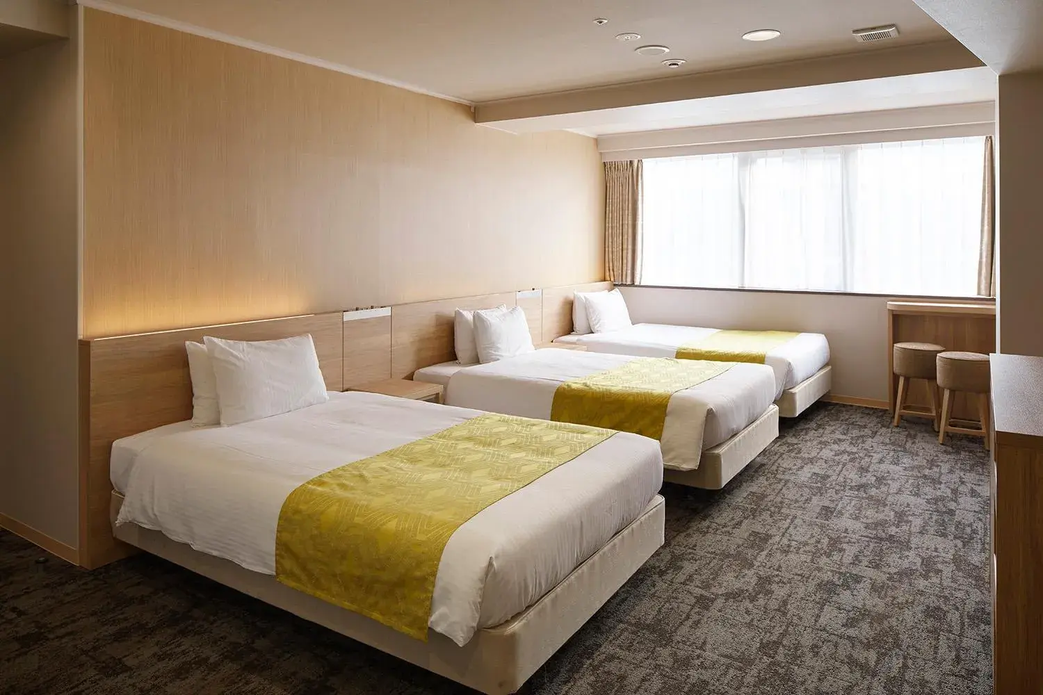 Photo of the whole room, Bed in Hotel Hokke Club Kyoto