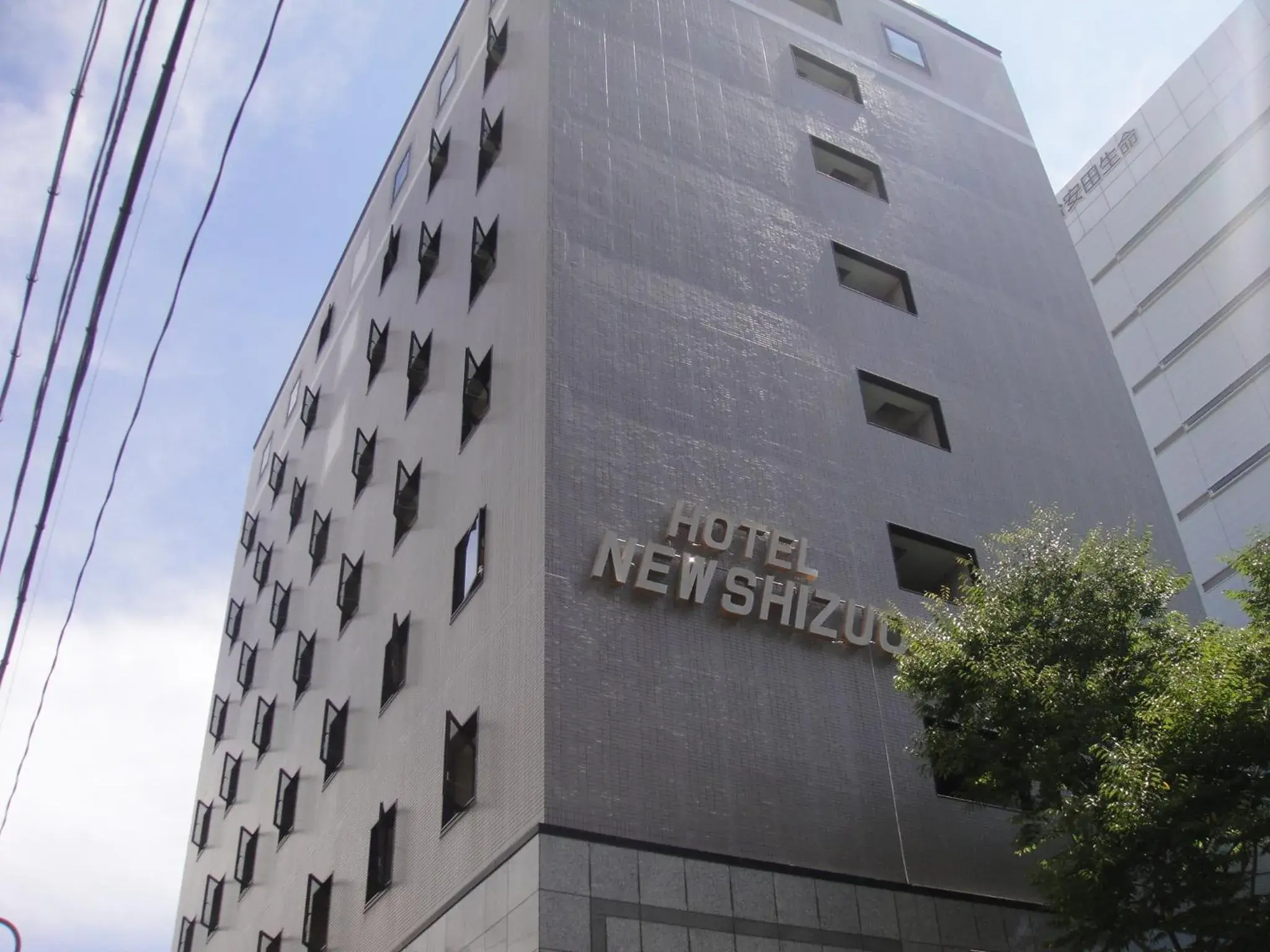 Facade/entrance in Hotel New Shizuoka Facade/entrance in Hotel New Shizuoka