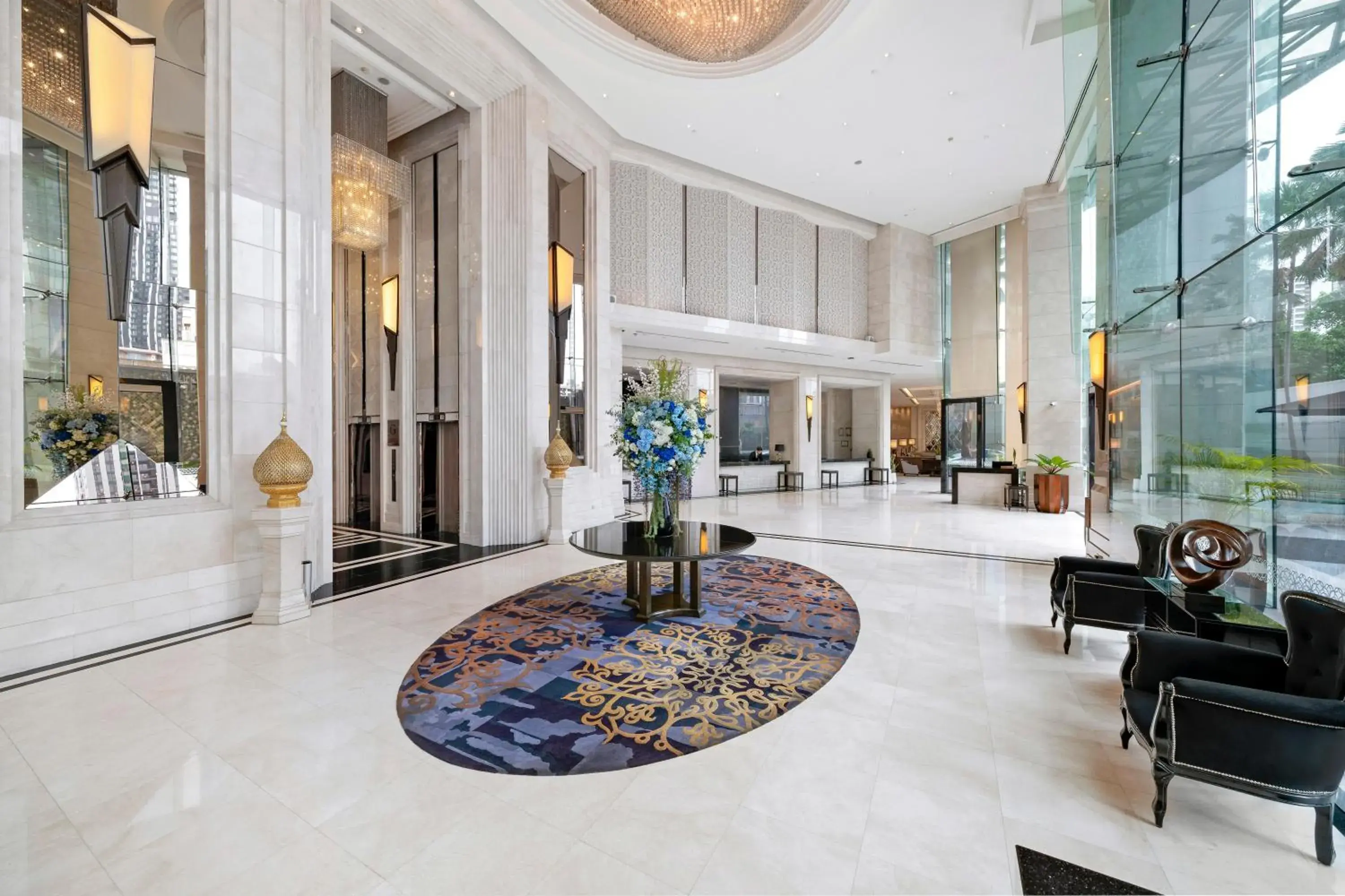 Lobby or reception in Grande Centre Point Hotel Terminal21 Lobby or reception in Grande Centre Point Hotel Terminal21