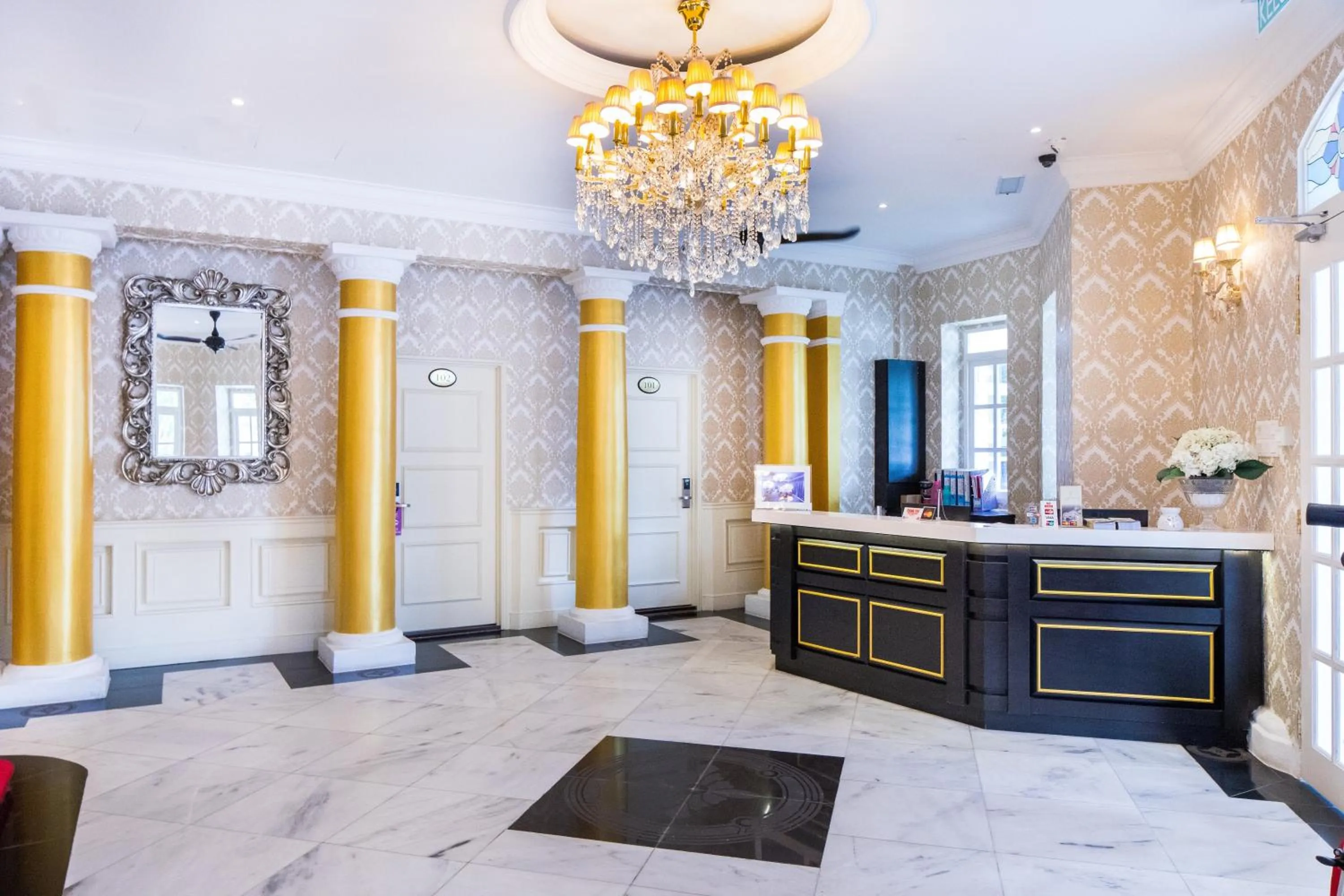 Garden in Apple Heritage Hotel