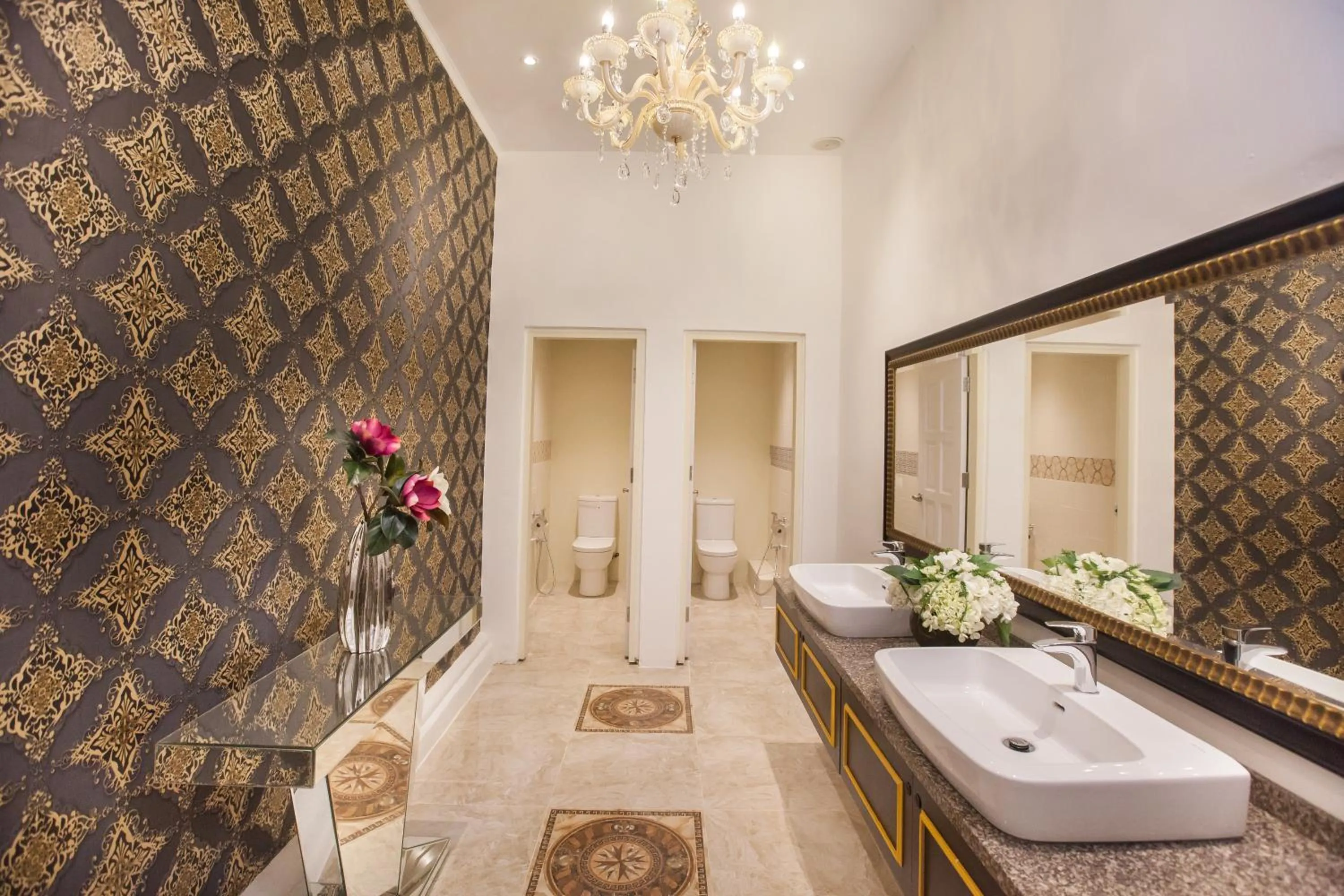 Area and facilities in Apple Heritage Hotel