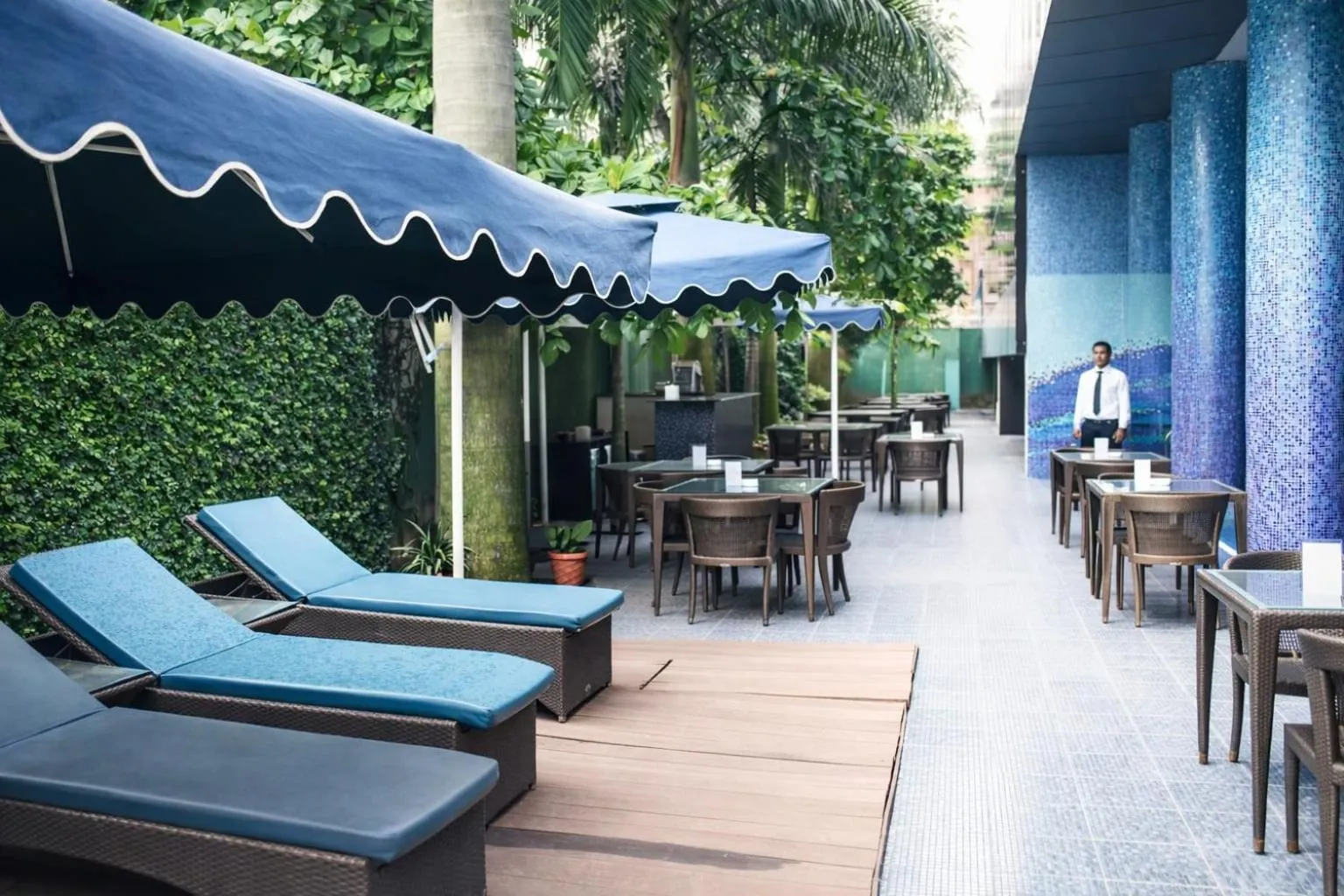 Restaurant/places to eat in Saj Luciya -A Classified 4 Star Hotel