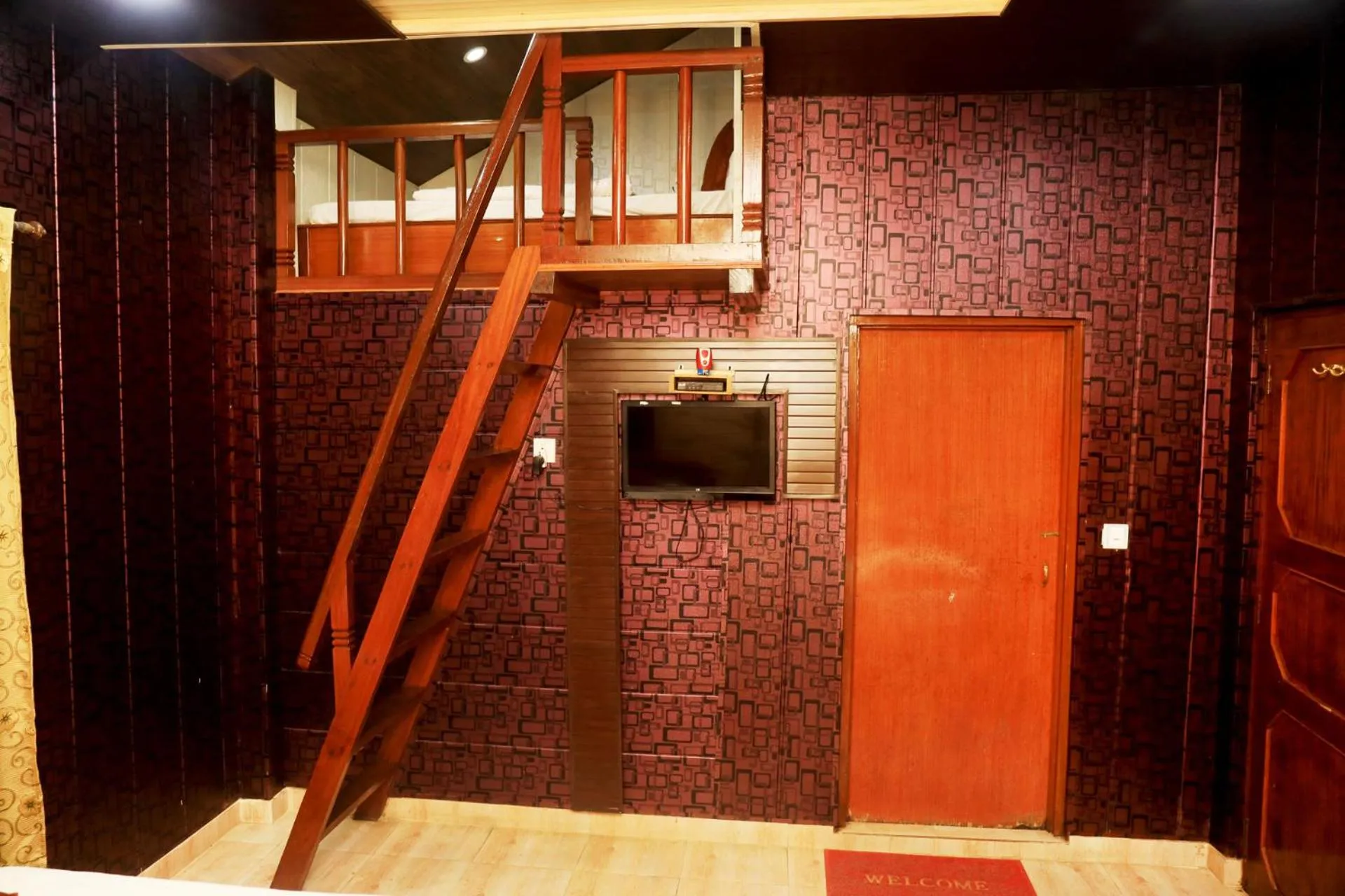 Chitwan Forest Resort with swimming pool , Chitwan National Park