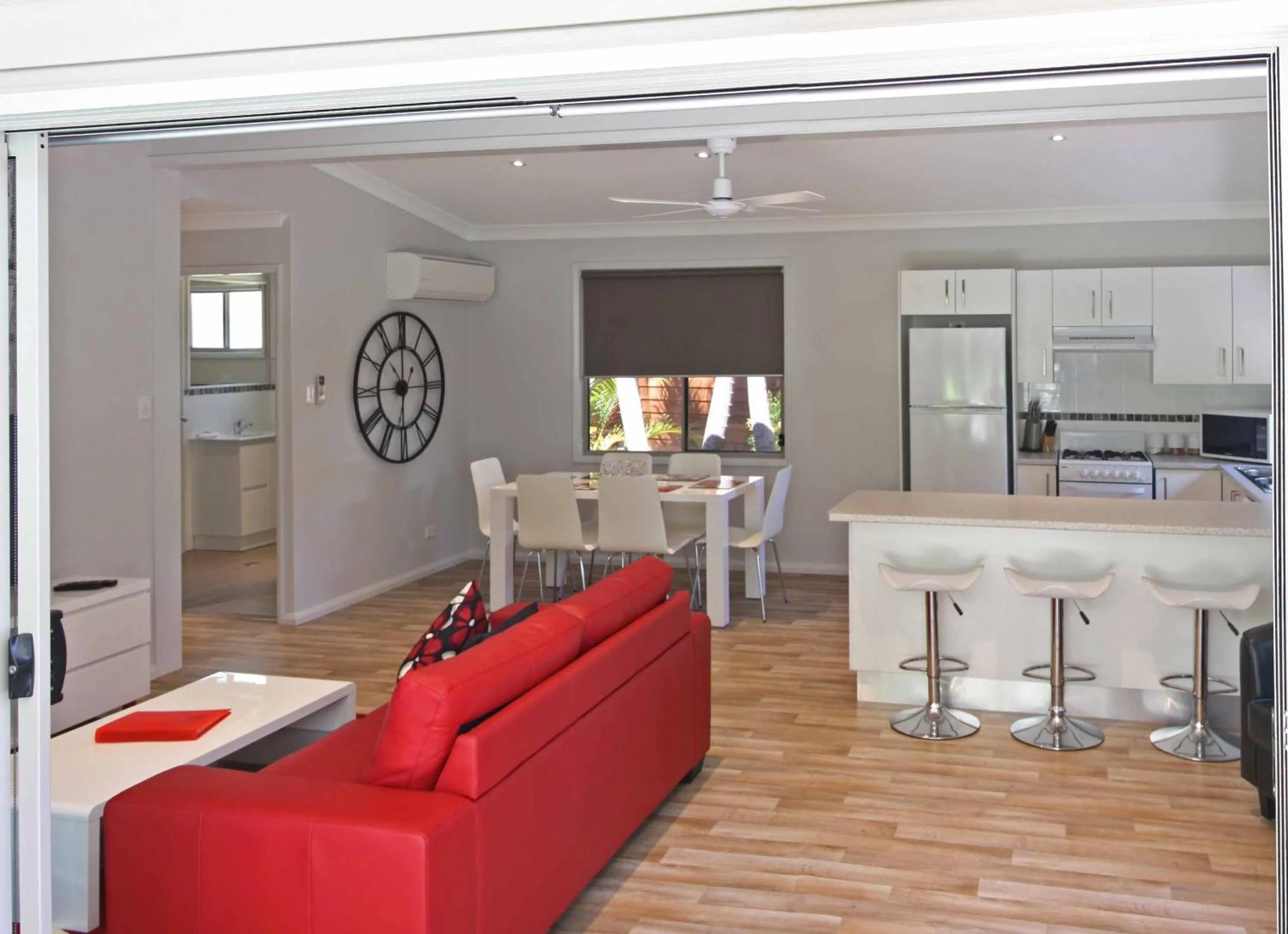 Seating area in The Palms At Avoca