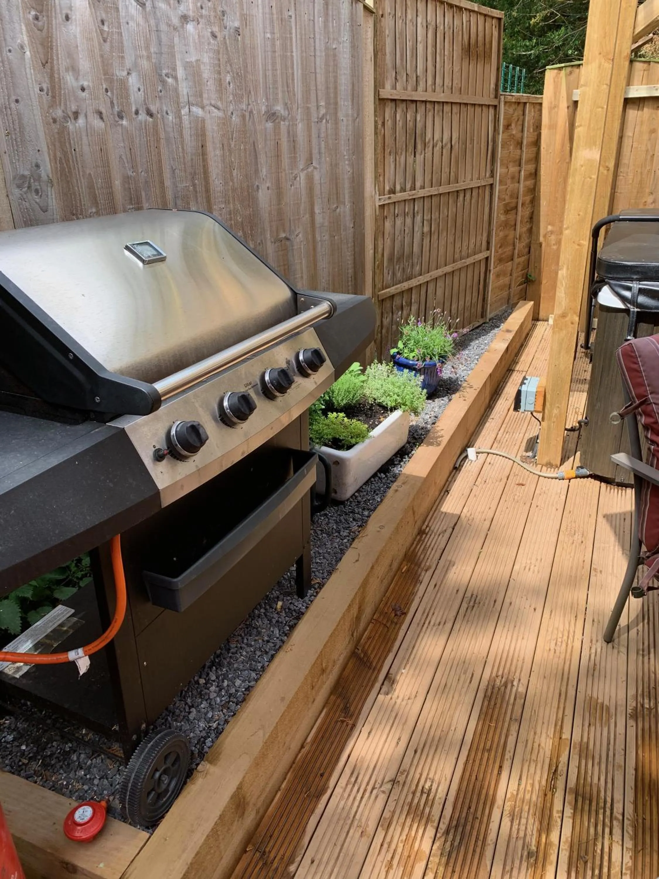 BBQ facilities in Bedrock Lodge