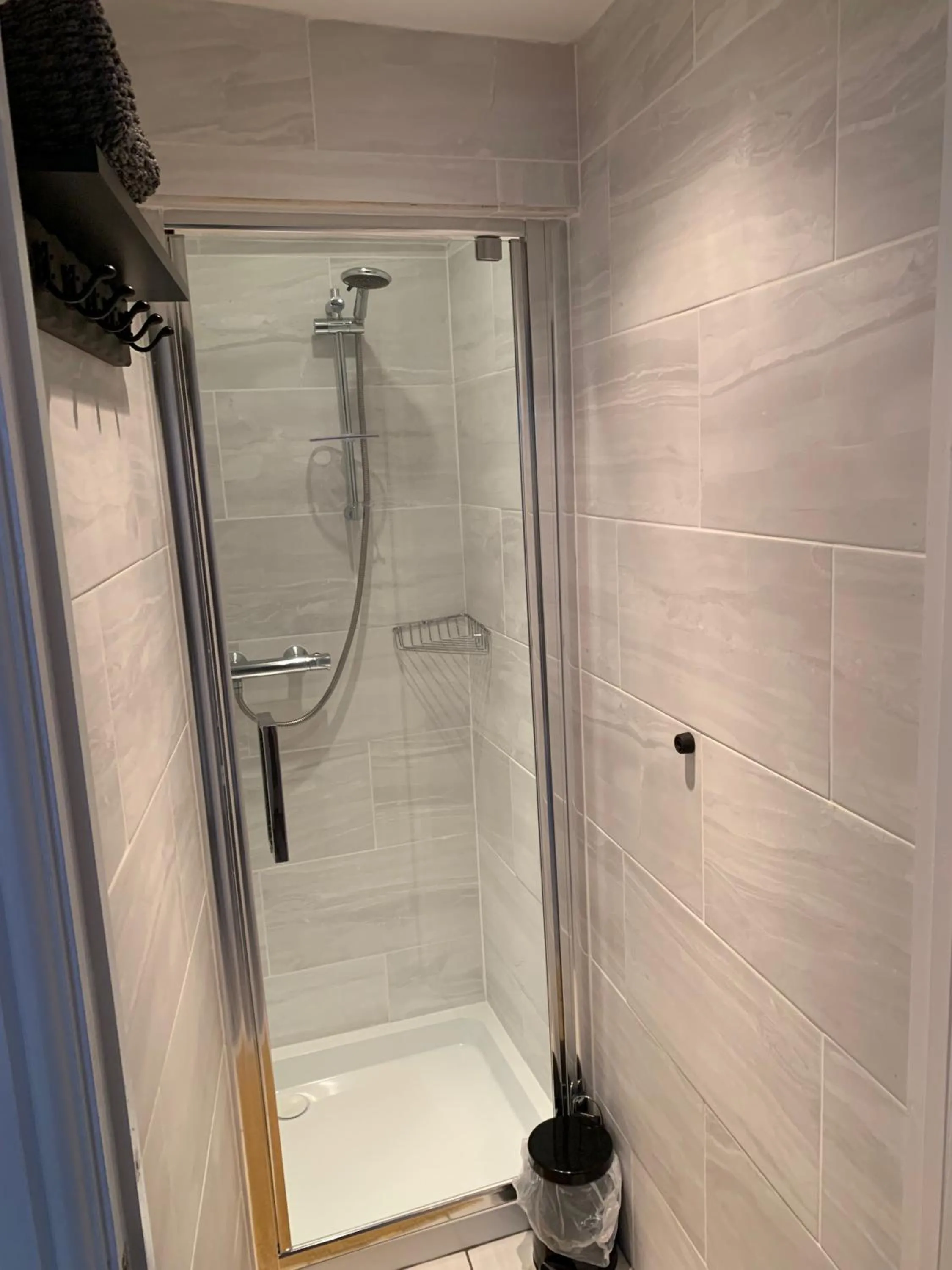 Bathroom in Bedrock Lodge