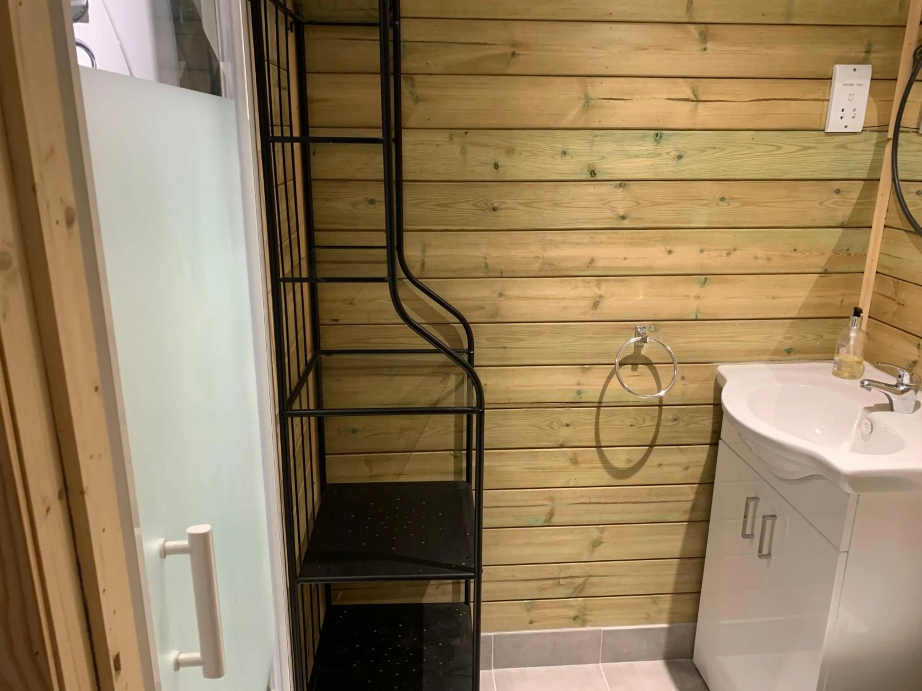 Bathroom in Bedrock Lodge