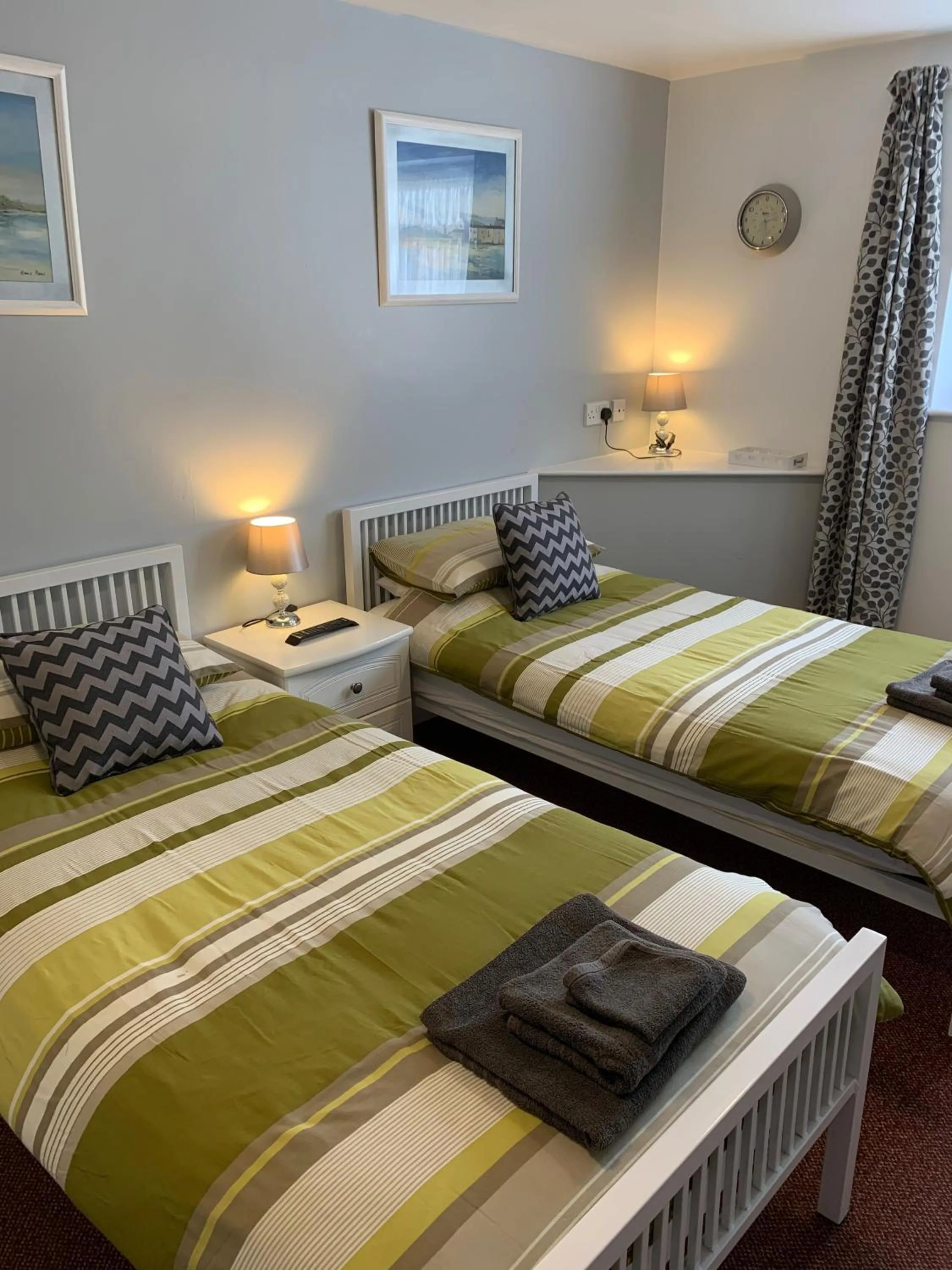 Photo of the whole room, Bed in Bedrock Lodge