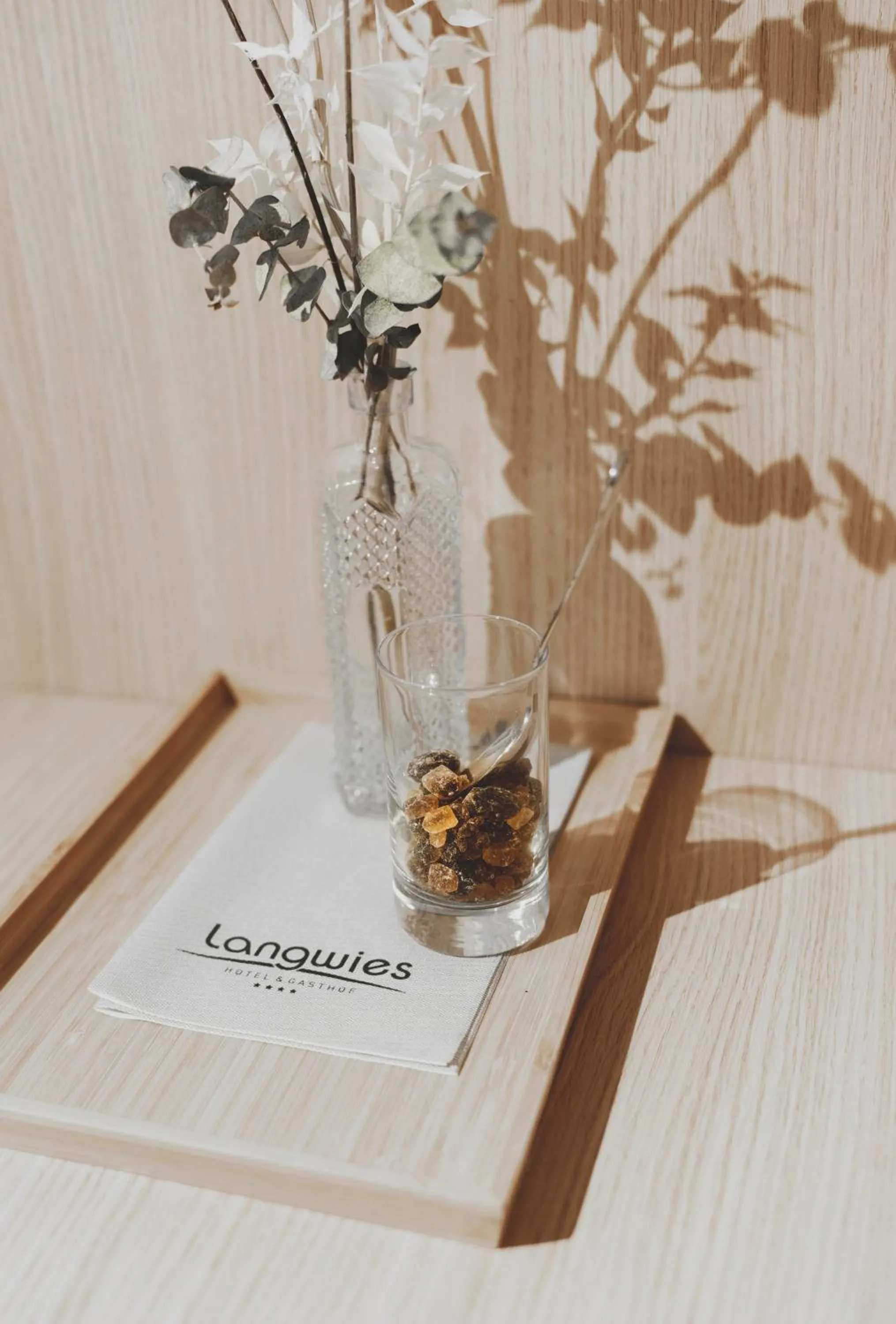 Decorative detail in Langwies Genussherberge