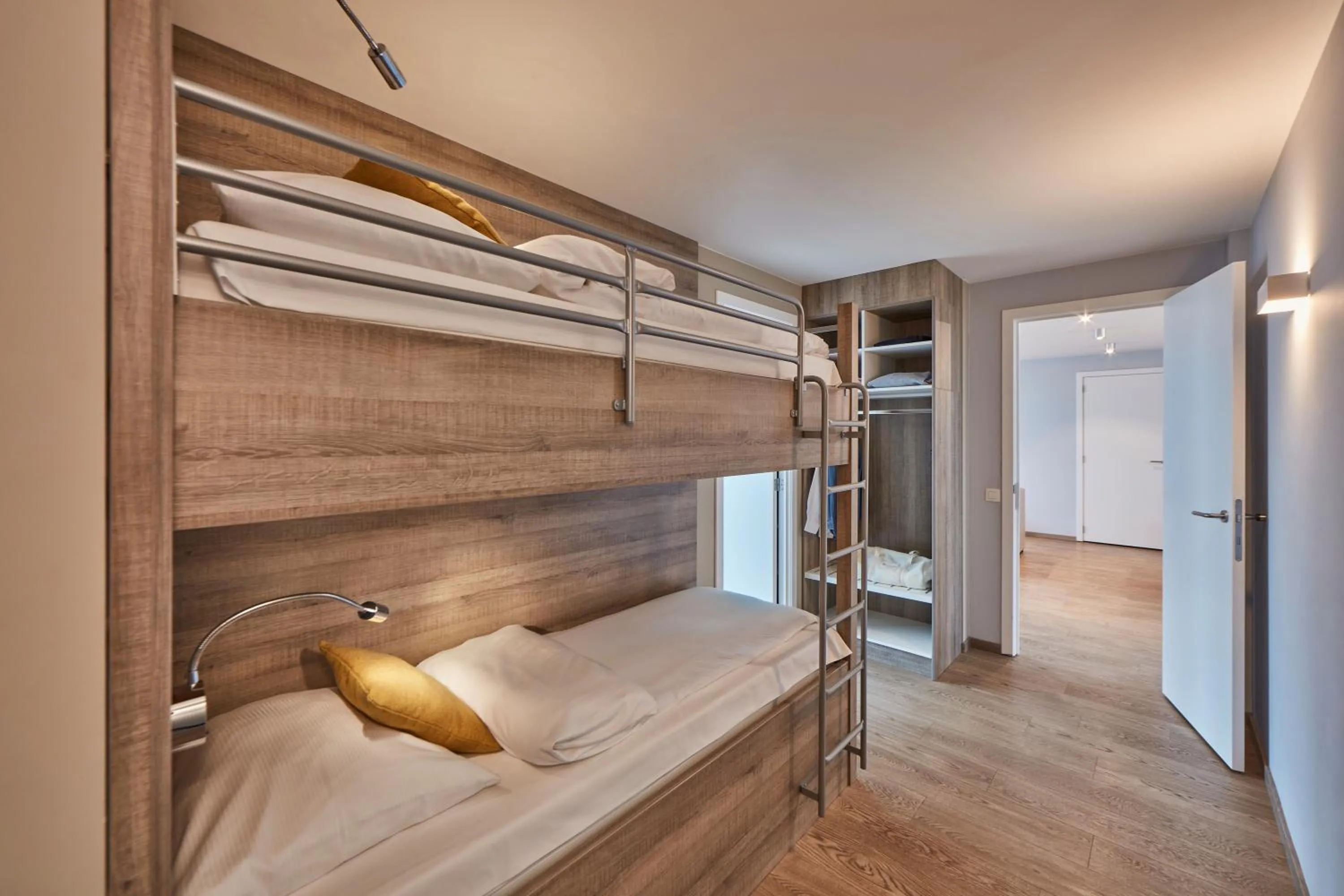 bunk bed, Bed in Holiday Suites Blankenberge
