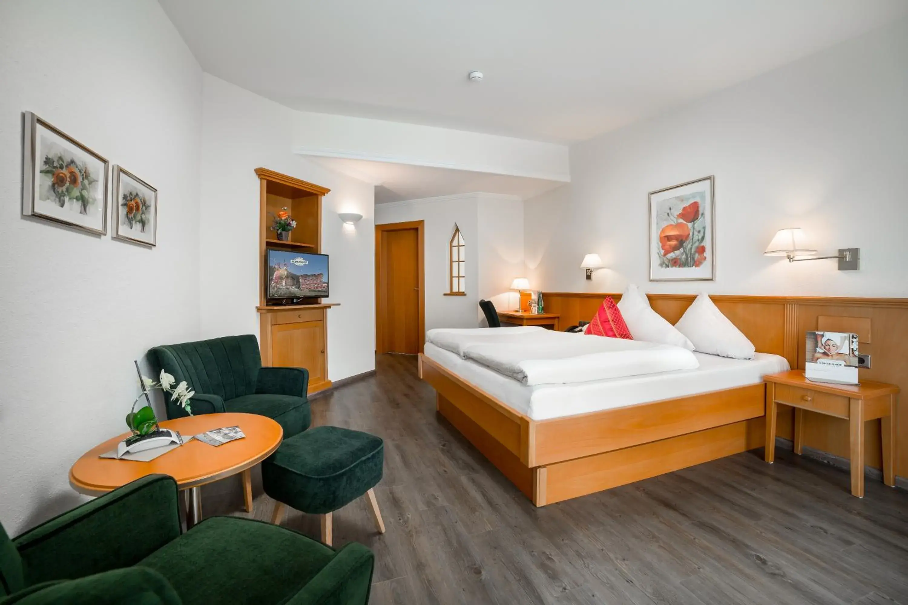 Deluxe Double Room - single occupancy in Kohlerhof - 4 Star Wellness & Active Hotel Deluxe Double Room - single occupancy in Kohlerhof - 4 Star Wellness & Active Hotel