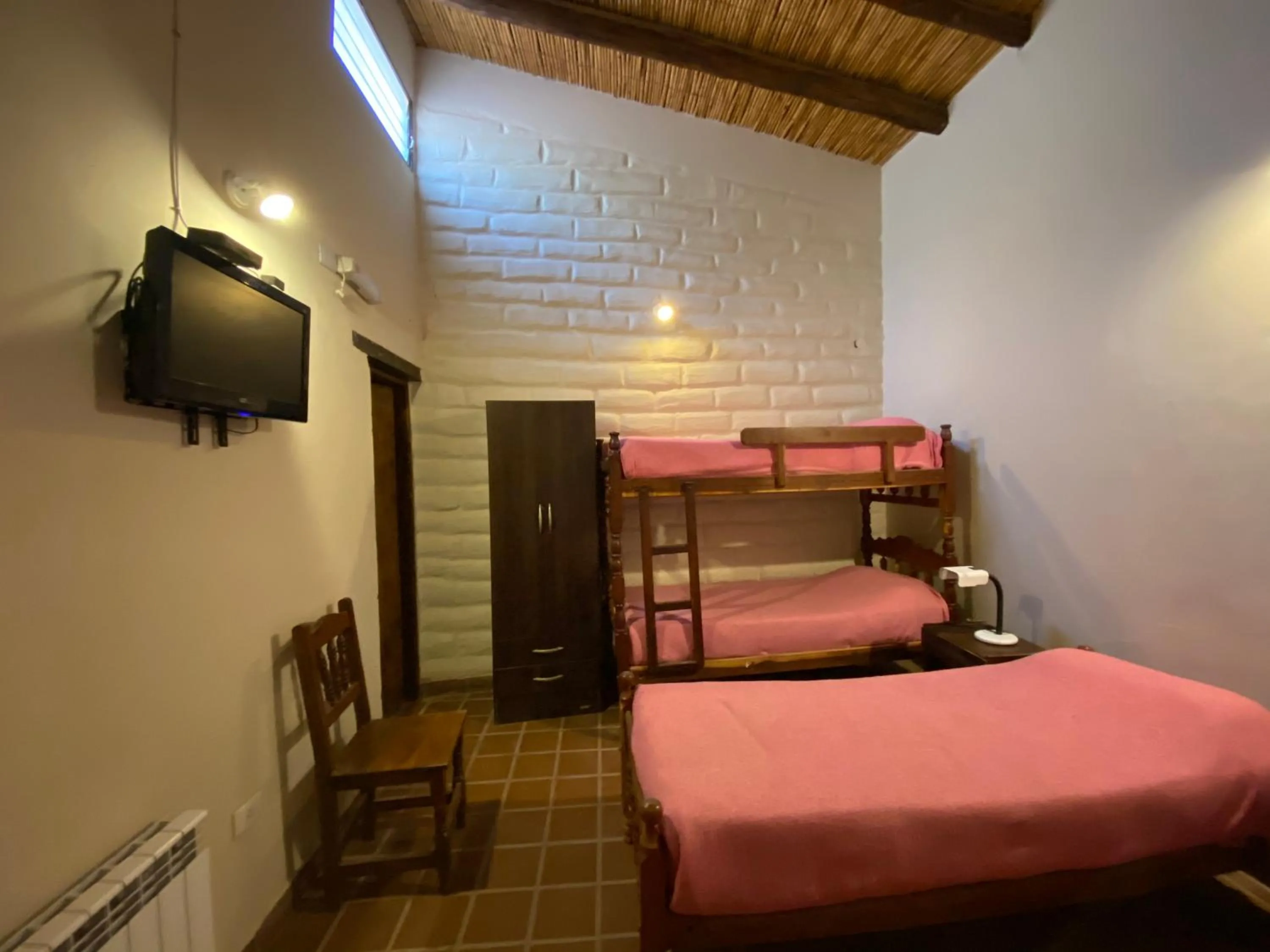 Hosteria Las Tinajas