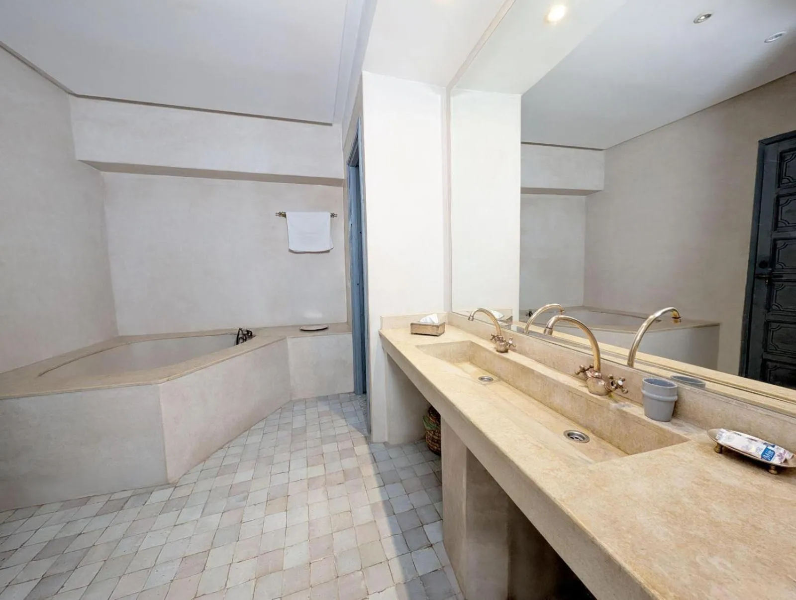 Bathroom in Riad Slitine & Spa