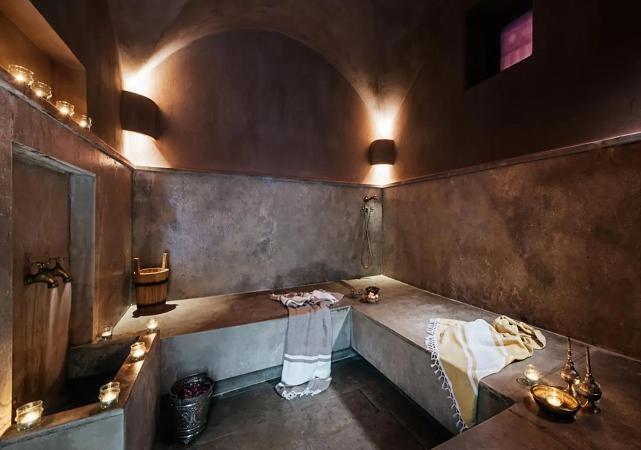 Steam room in Riad Slitine & Spa