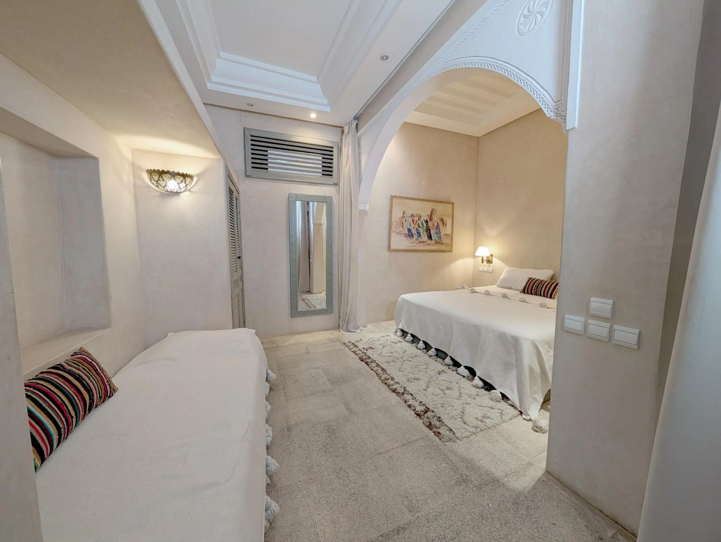 Photo of the whole room, Bed in Riad Slitine & Spa