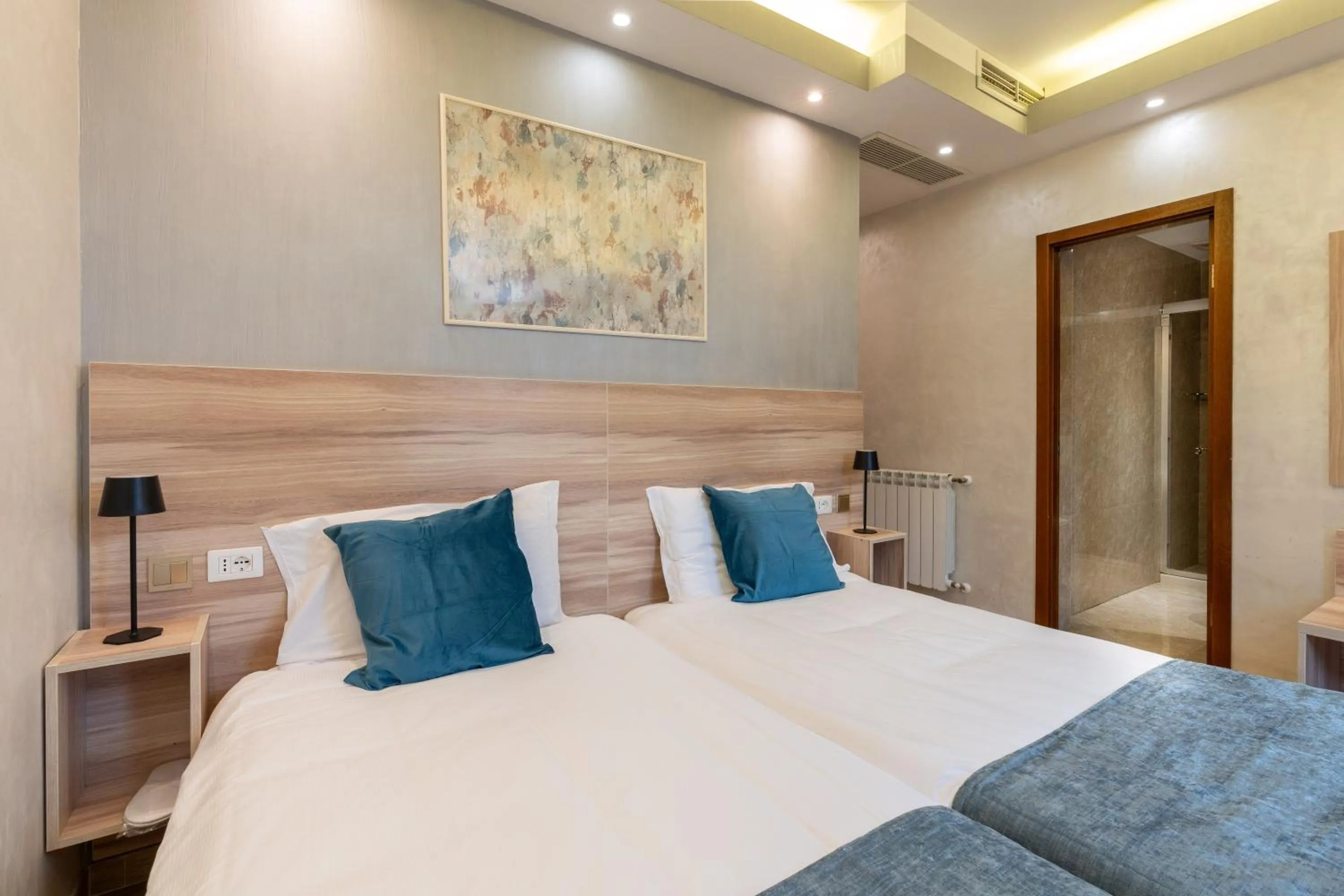 Bed in Rome Love Hotel