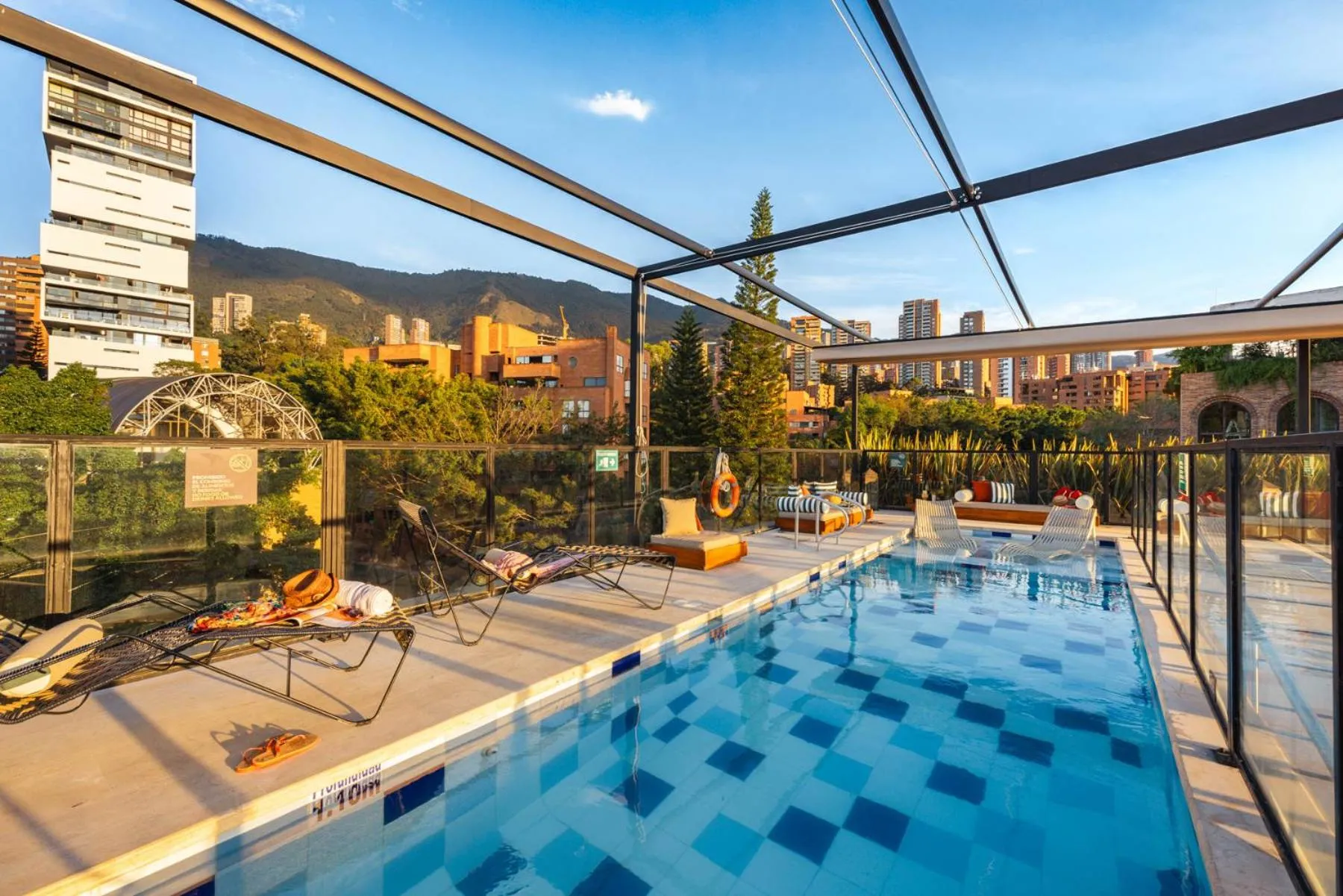 Swimming pool in Loma Verde Aparthotel