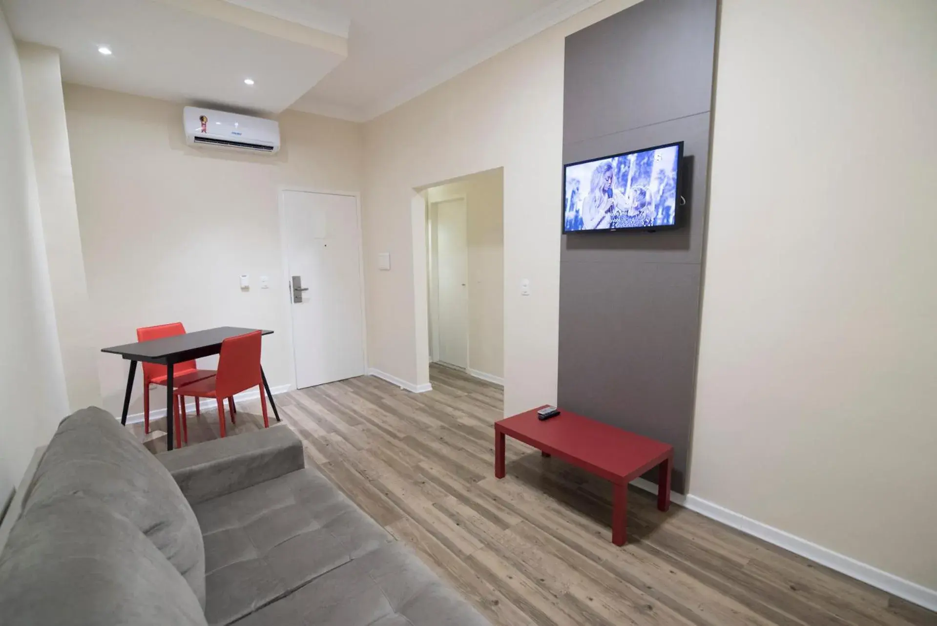 Master Triple Room (3 single beds) in Hotel H2 Congonhas Master Triple Room (3 single beds) in Hotel H2 Congonhas