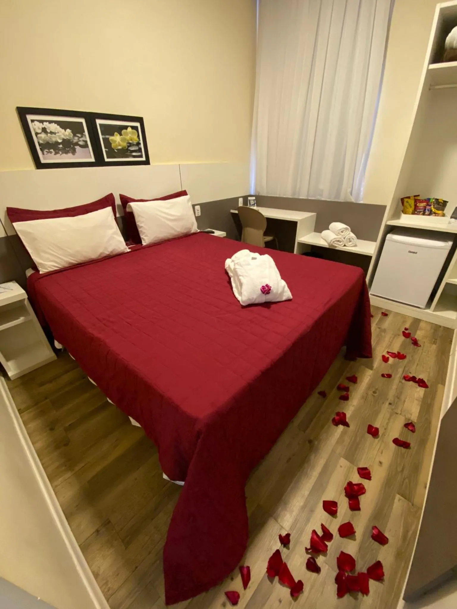 Photo of the whole room, Bed in Hotel H2 Congonhas