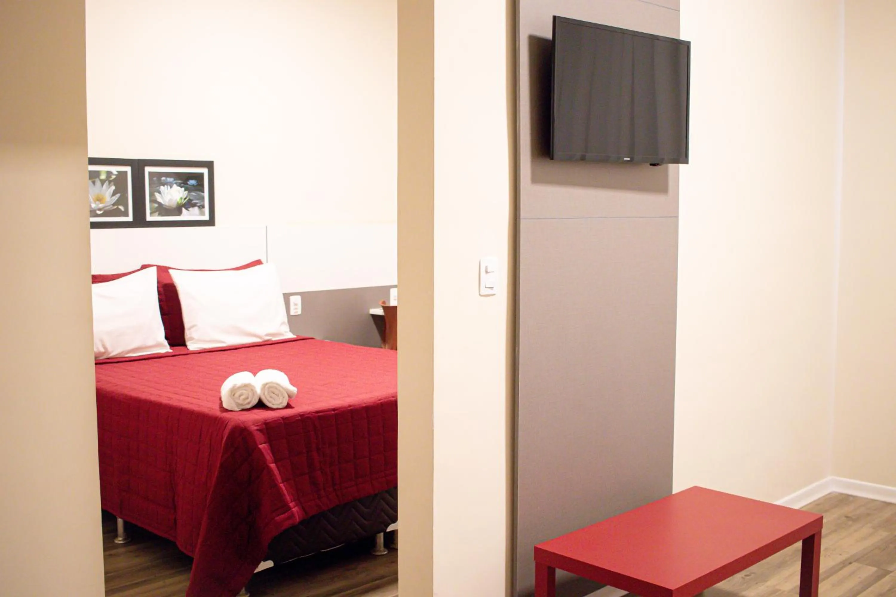 Photo of the whole room, Bed in Hotel H2 Congonhas