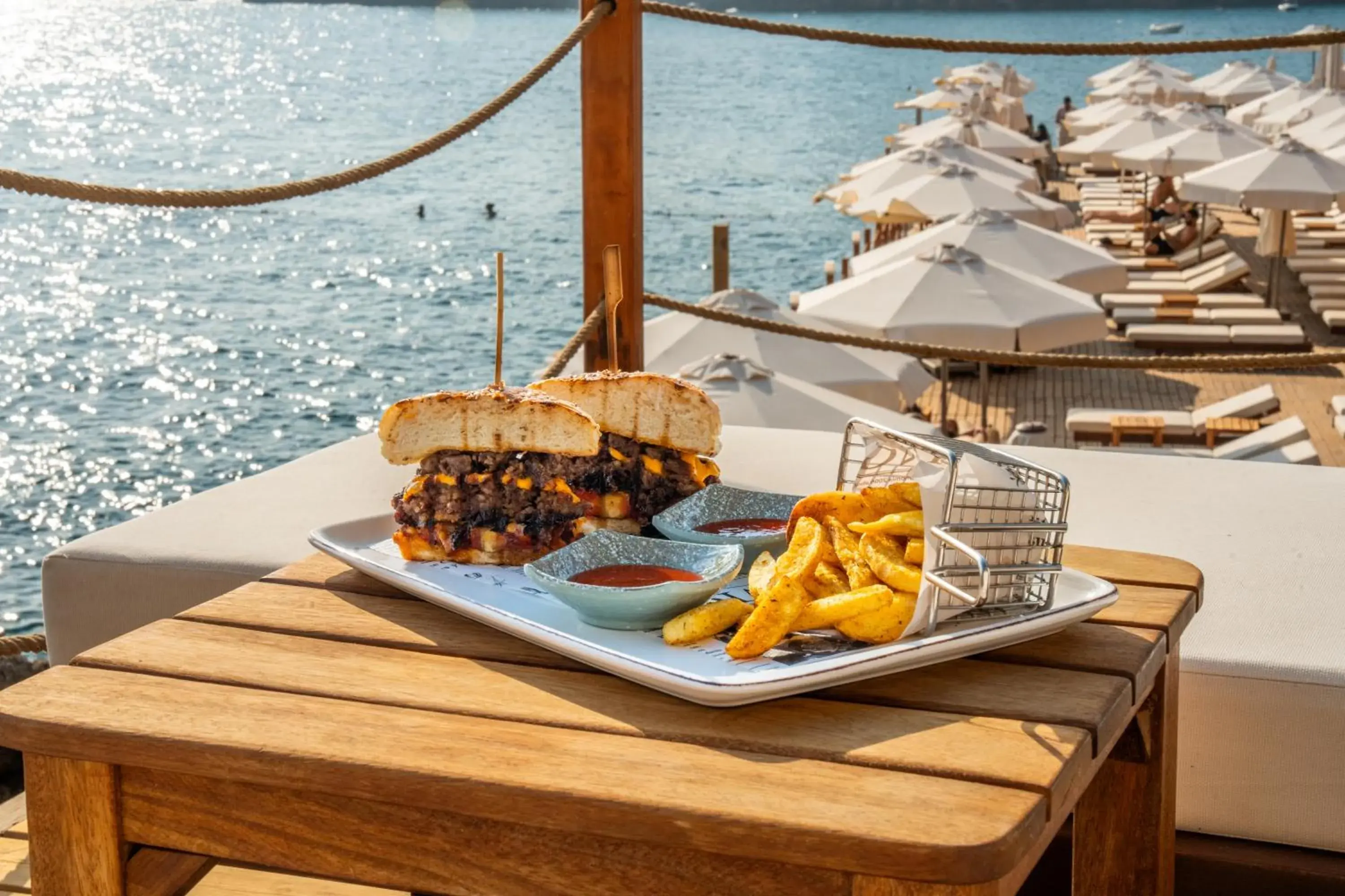 Restaurant/places to eat in La Boutique Hotel & Suites - Adults Only Restaurant/places to eat in La Boutique Hotel & Suites - Adults Only