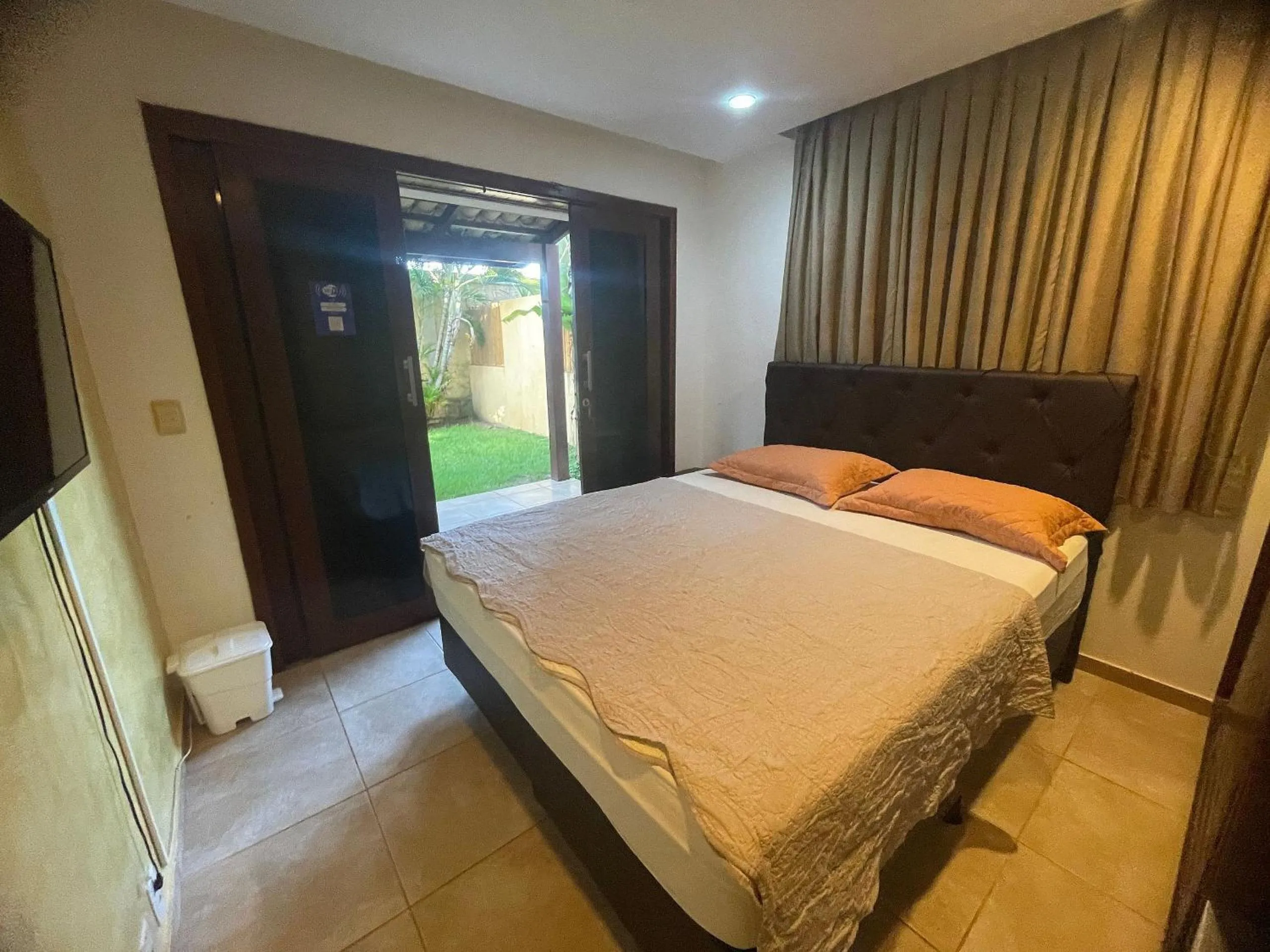 Bedroom, Bed in Pipa Beleza Suítes