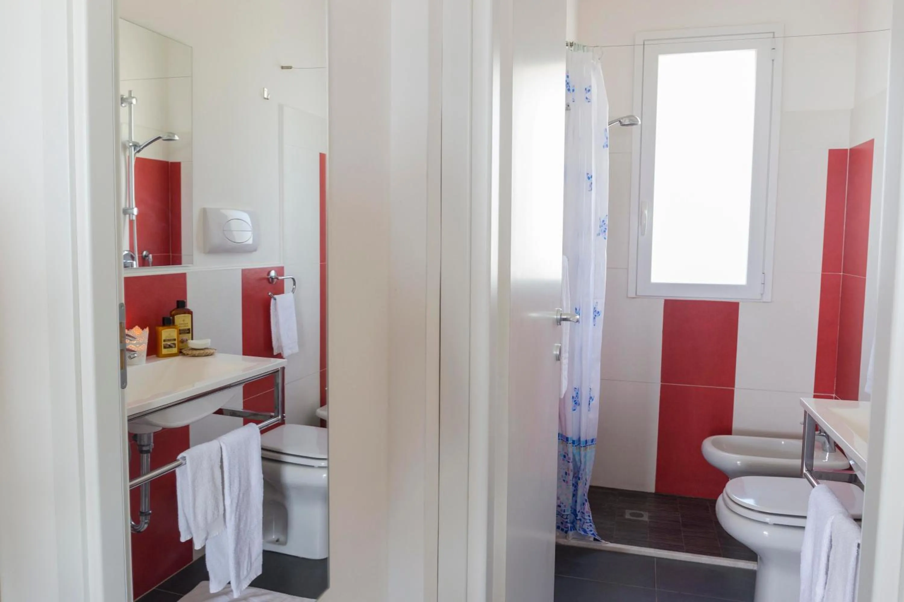 Bathroom in Mareinsicilia Cannamara Appartamenti