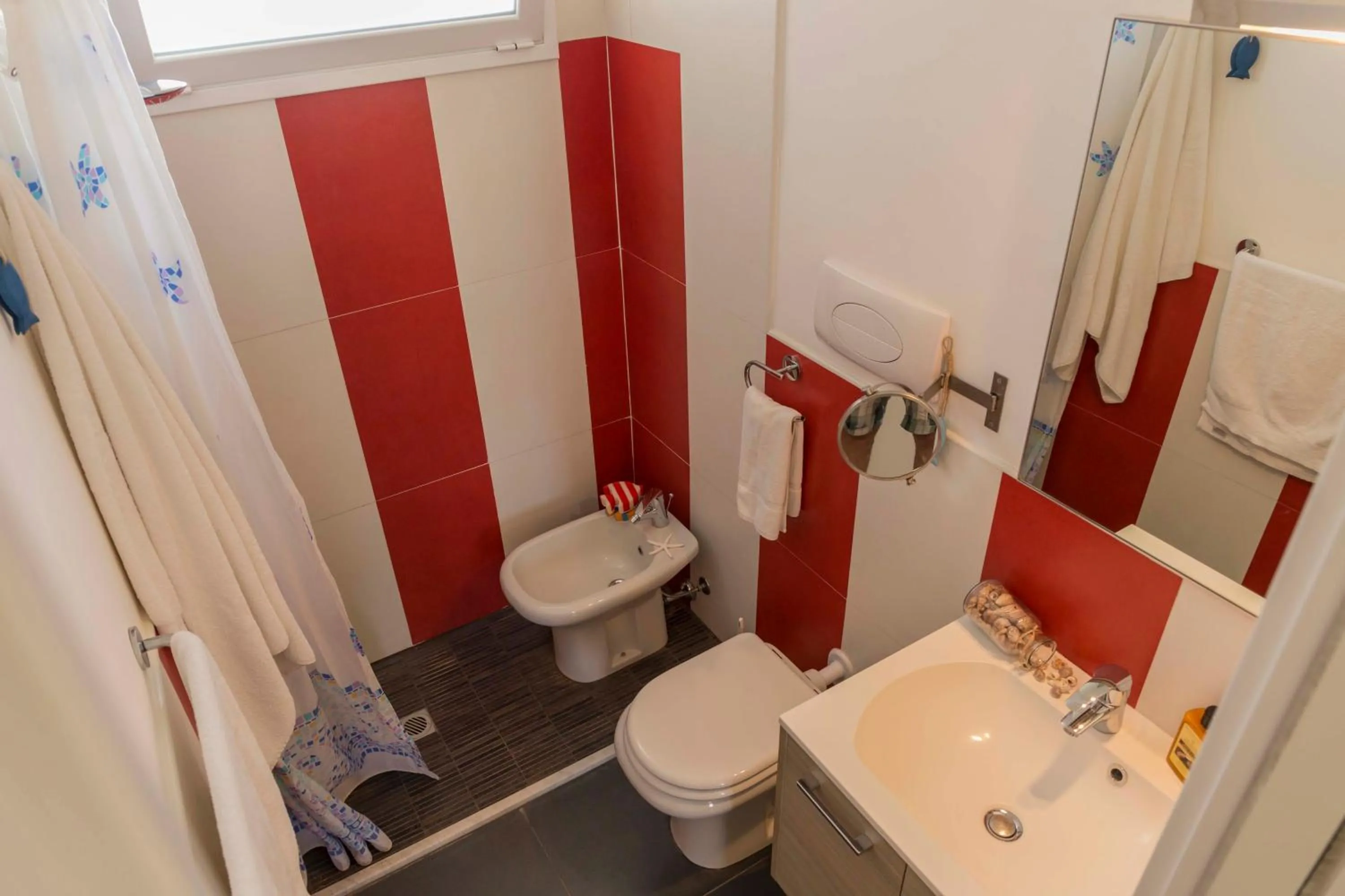 Bathroom in Mareinsicilia Cannamara Appartamenti