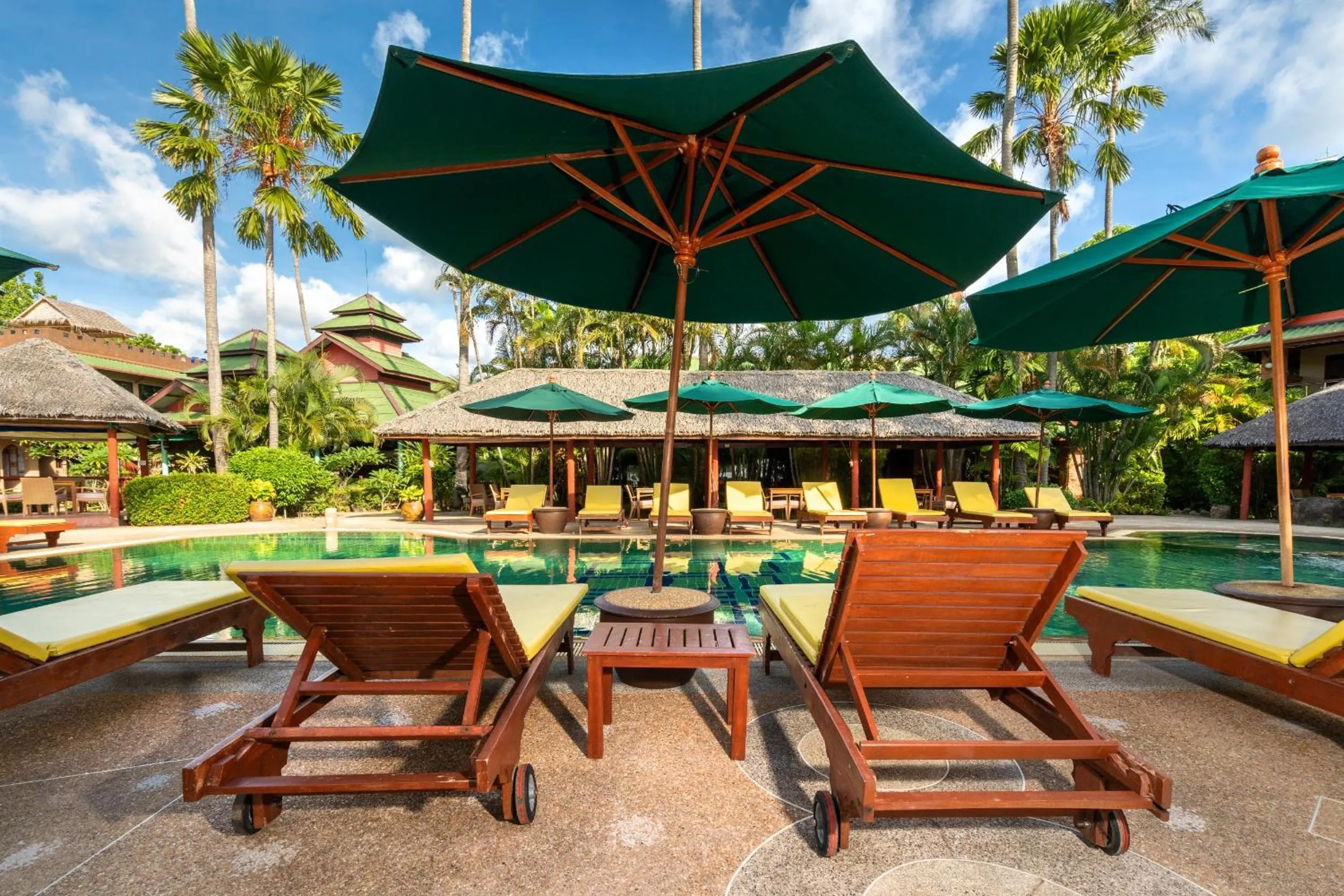 sunbed in Friendship Beach Resort & Atmanjai Wellness Centre