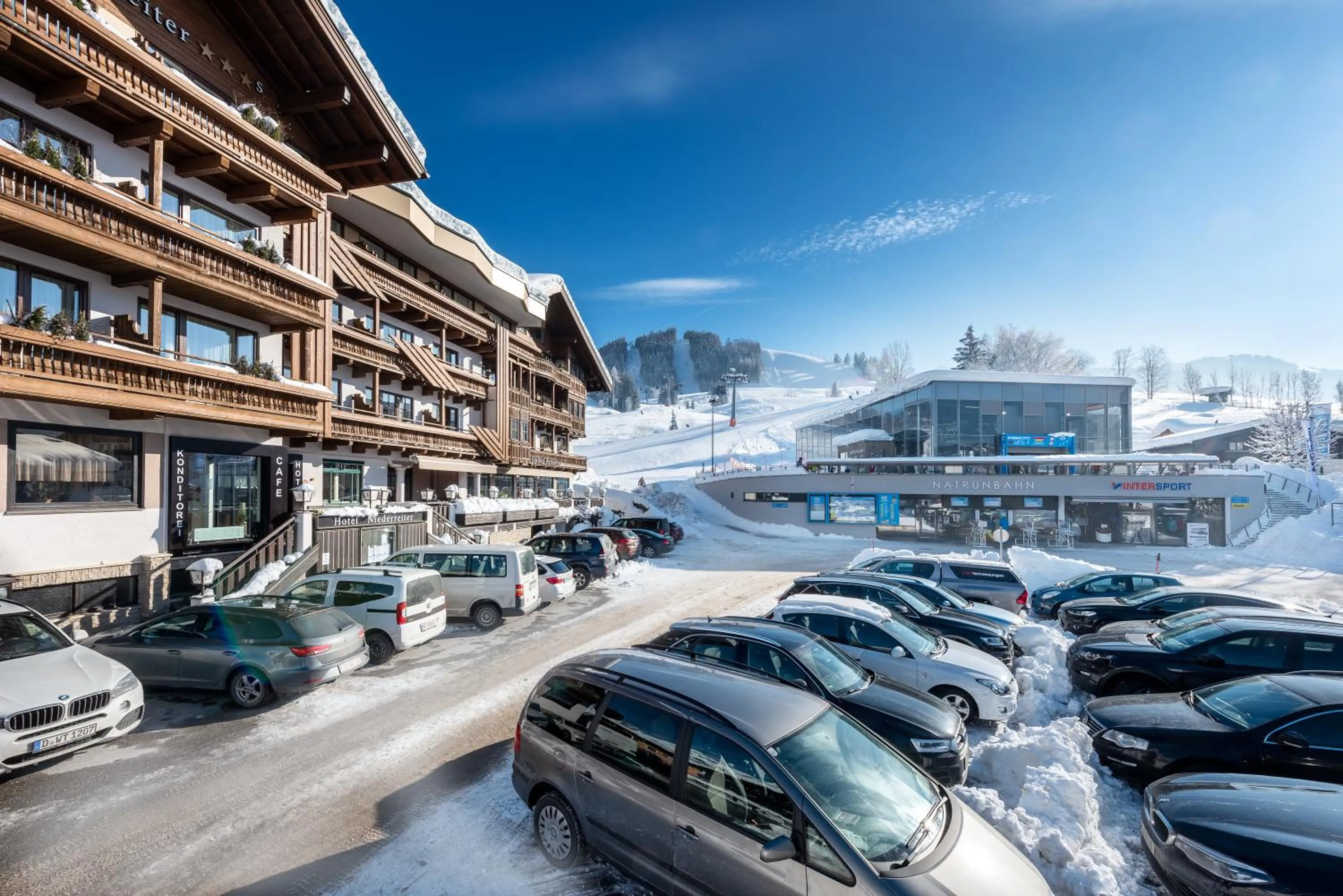 Property building in Hotel Niederreiter