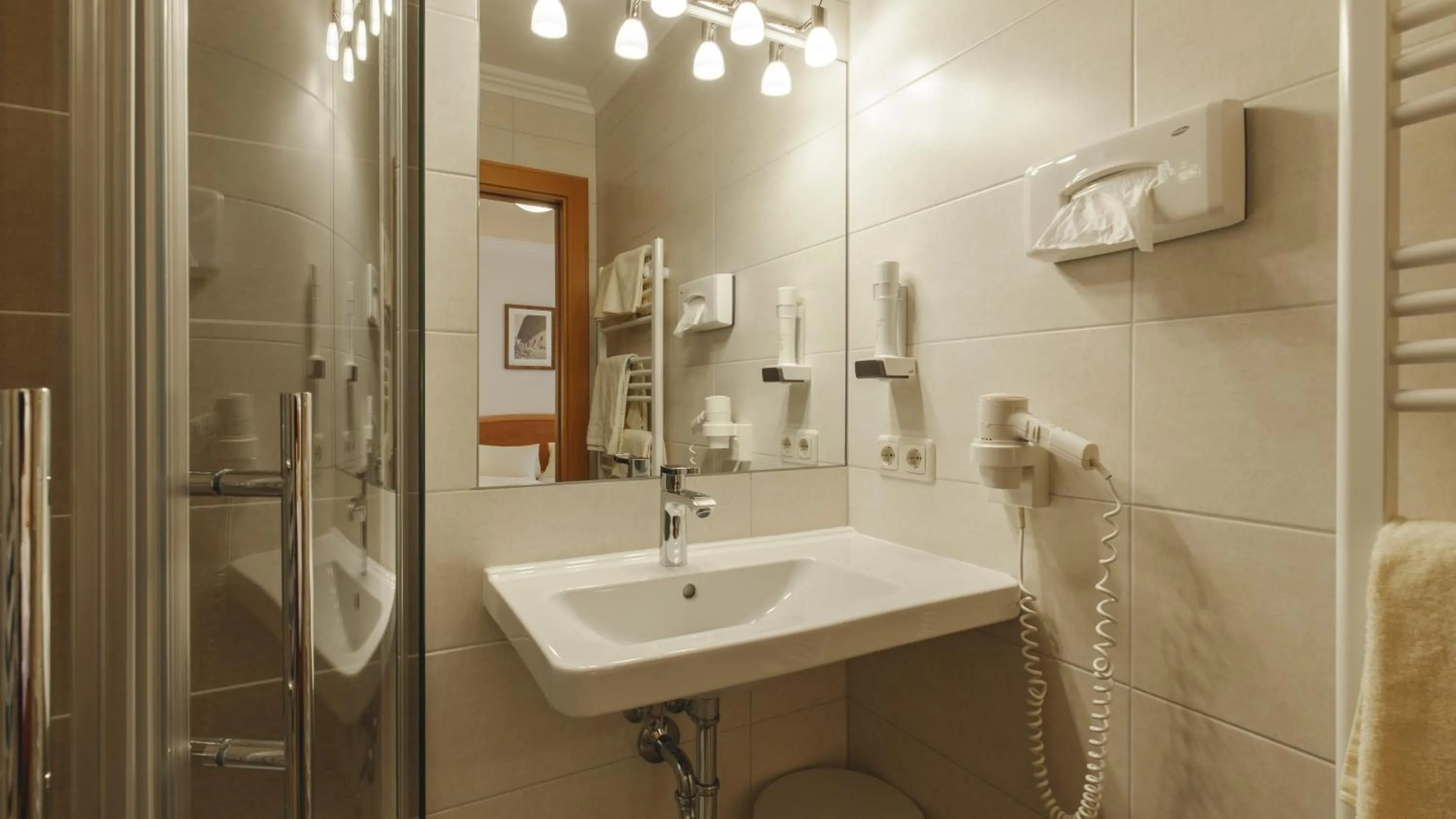 Bathroom in Hotel Niederreiter