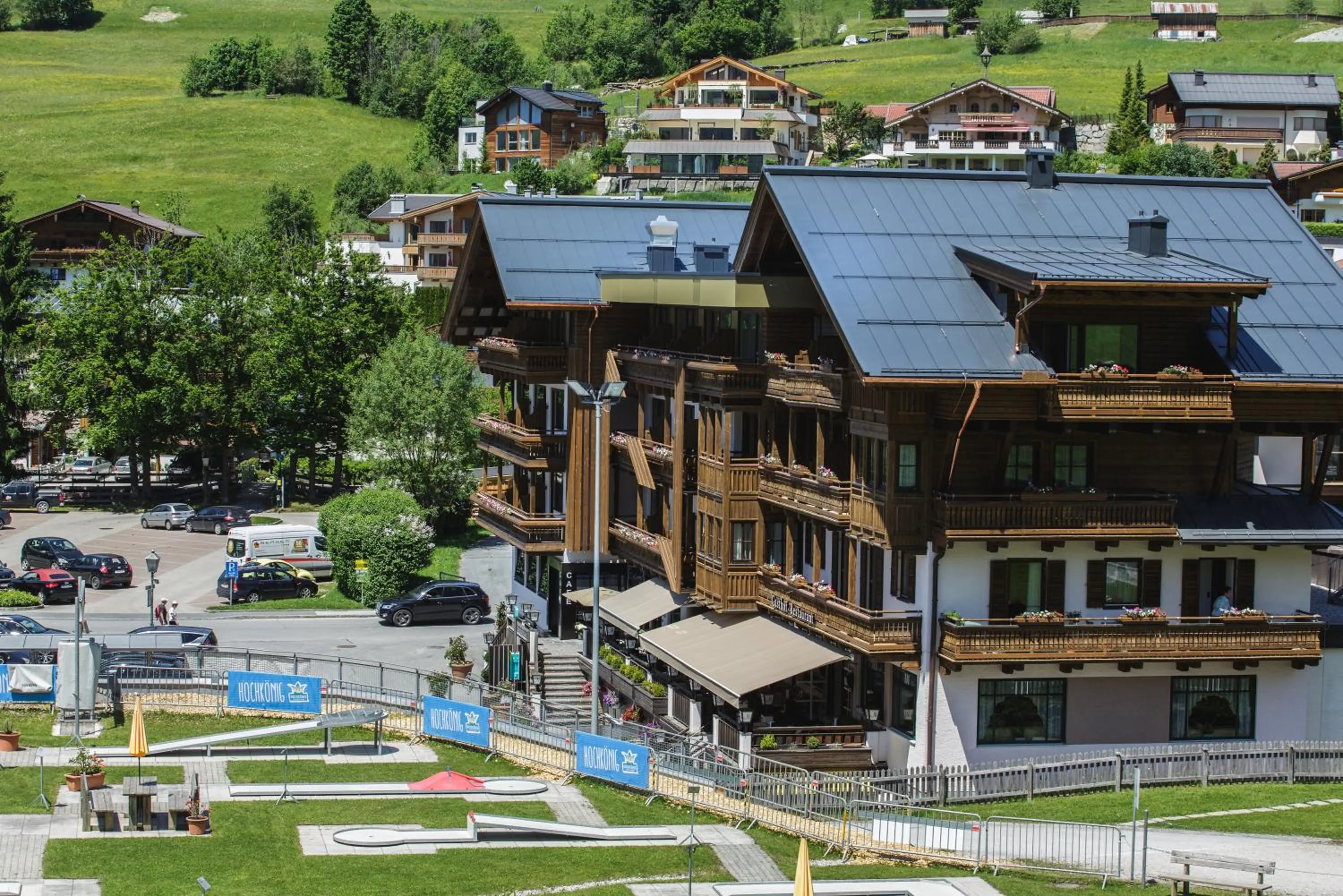 Facade/entrance in Hotel Niederreiter