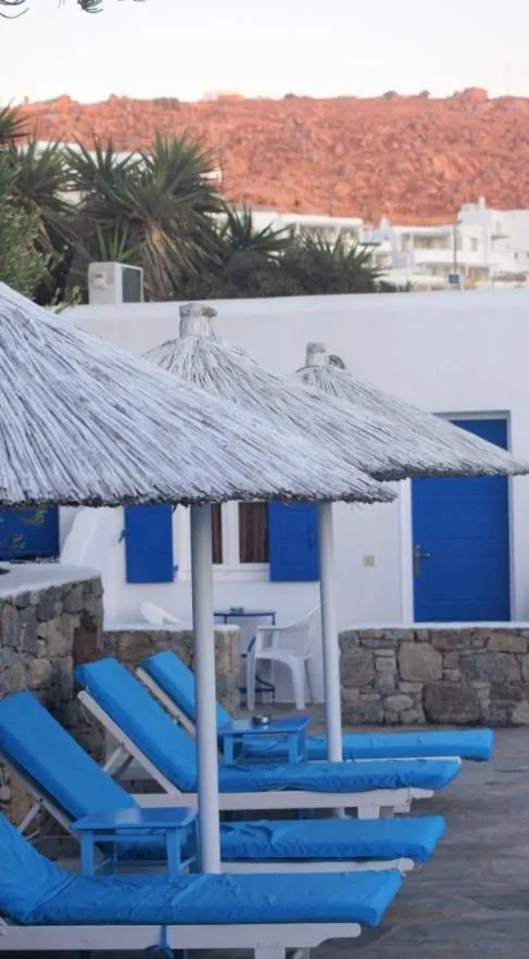 Anemos Hotel & Apartments