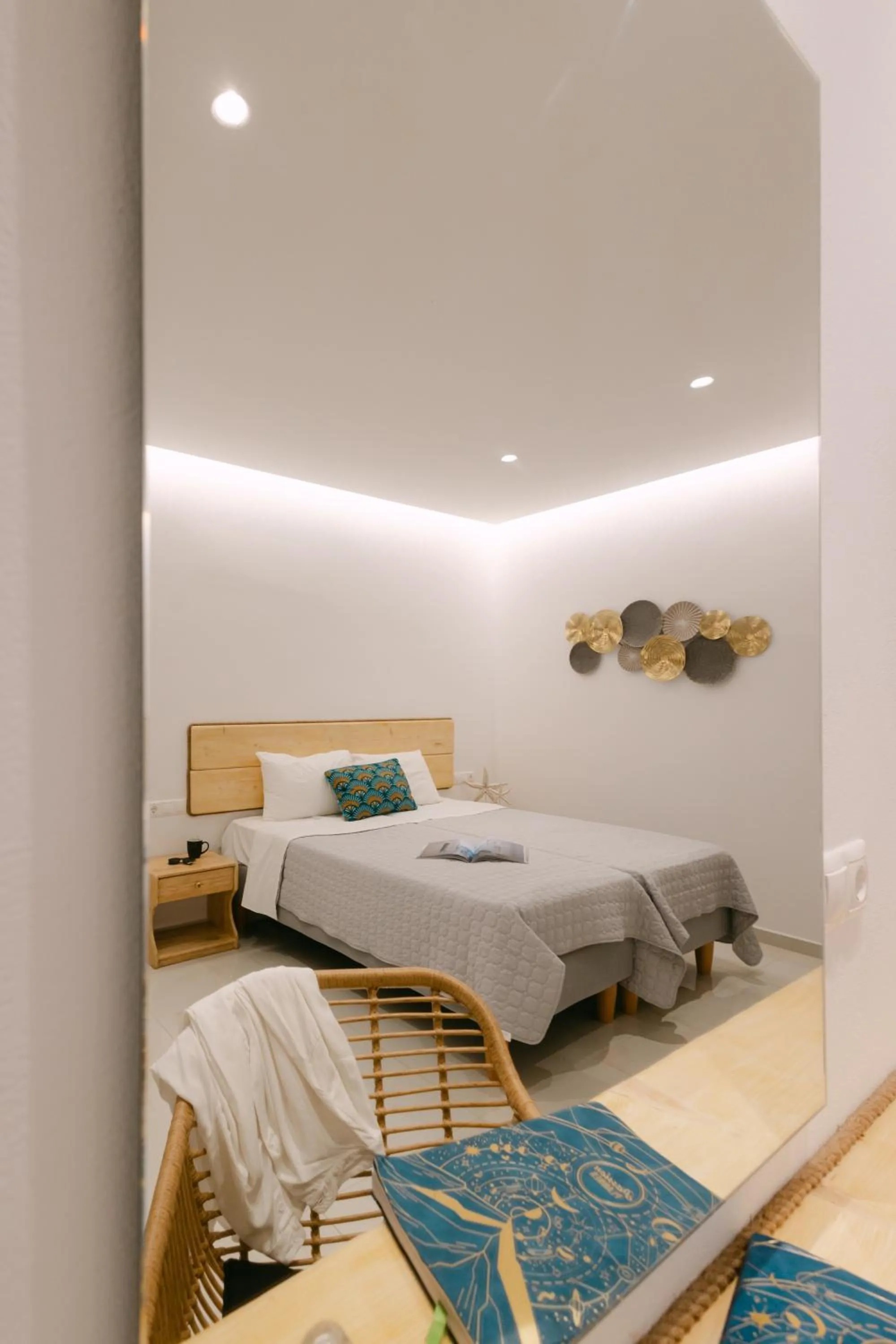 Bed in Anemos Hotel & Apartments