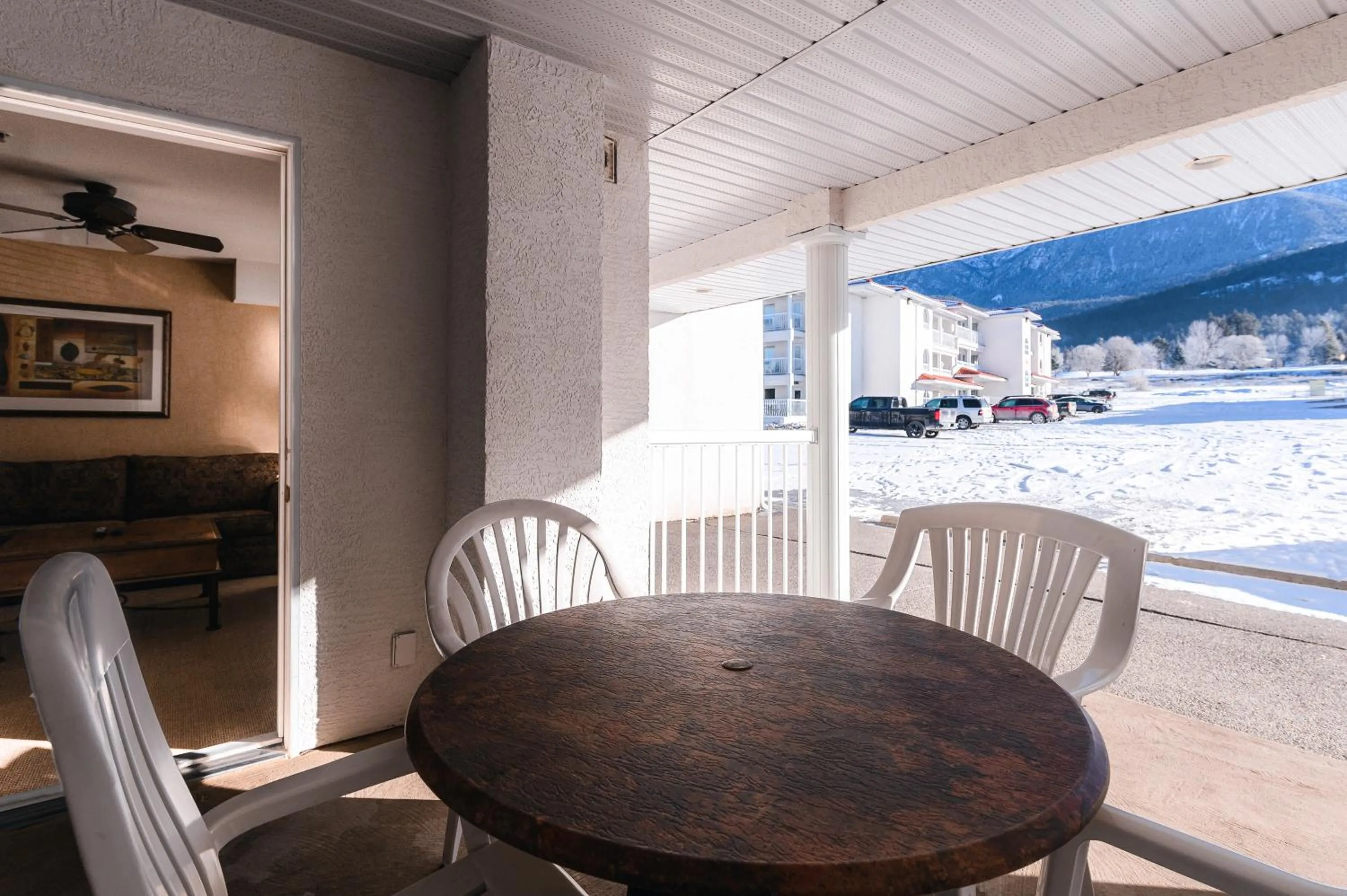 Mountain View Resort and Suites at Fairmont Hot Springs