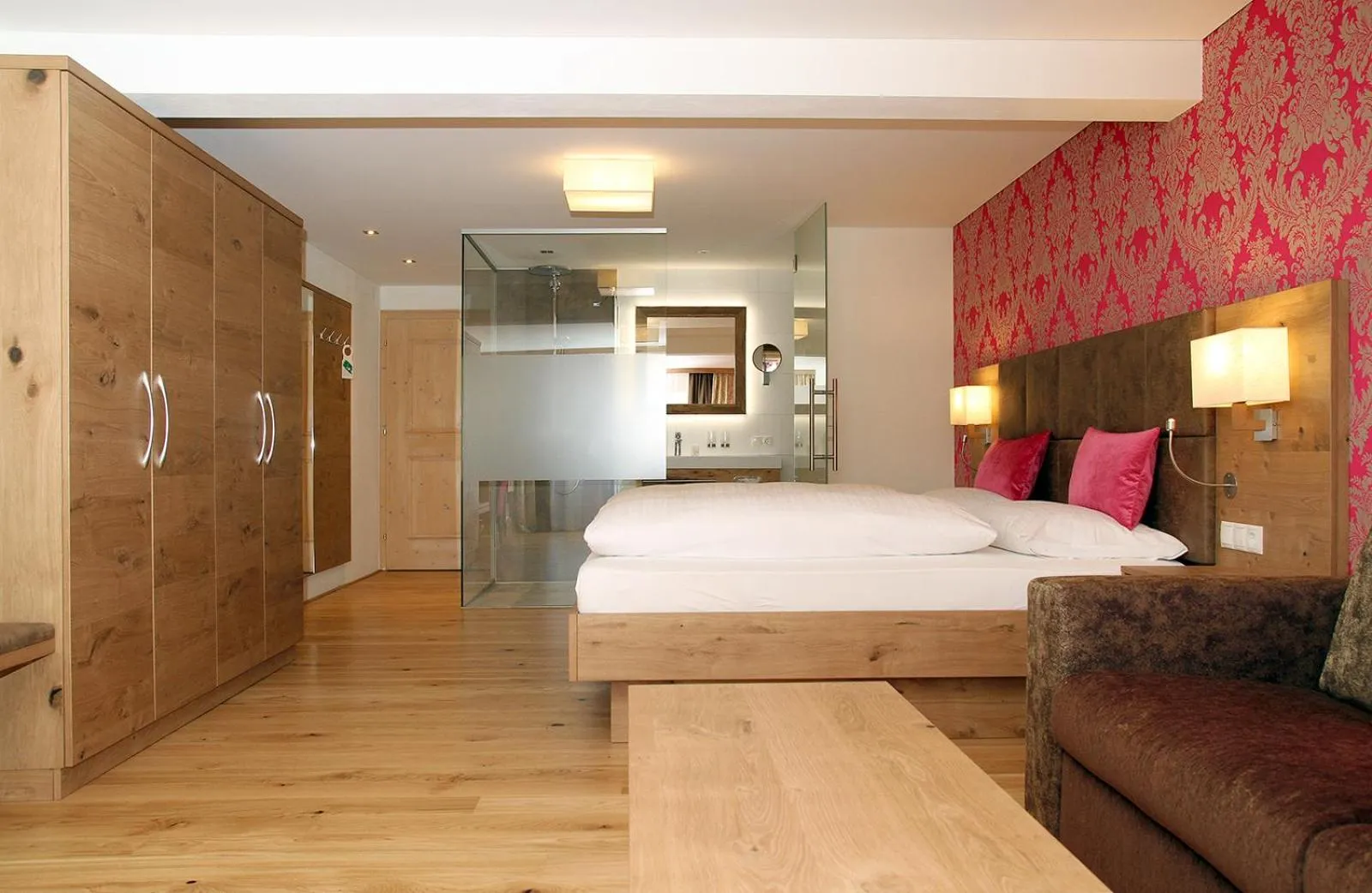 Photo of the whole room, Bed in Hotel Krone Langenegg