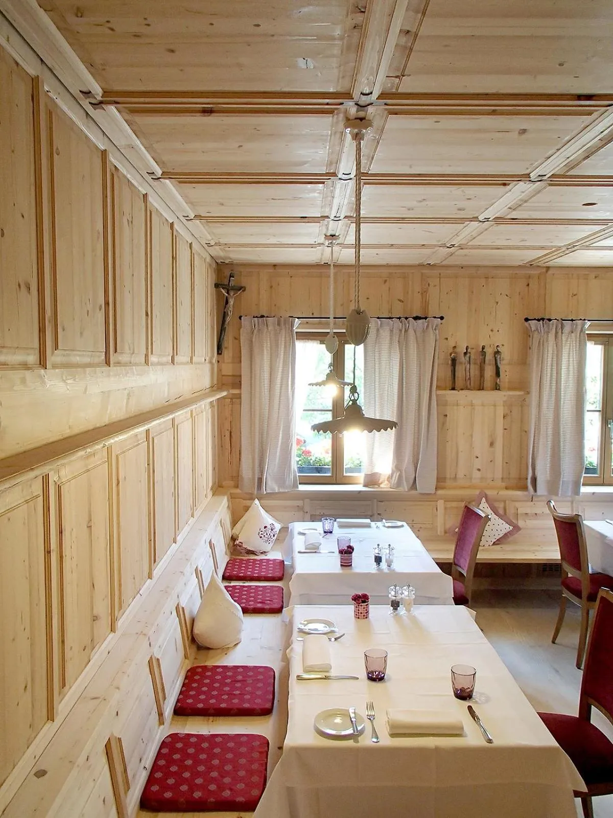 Restaurant/places to eat in Hotel Krone Langenegg