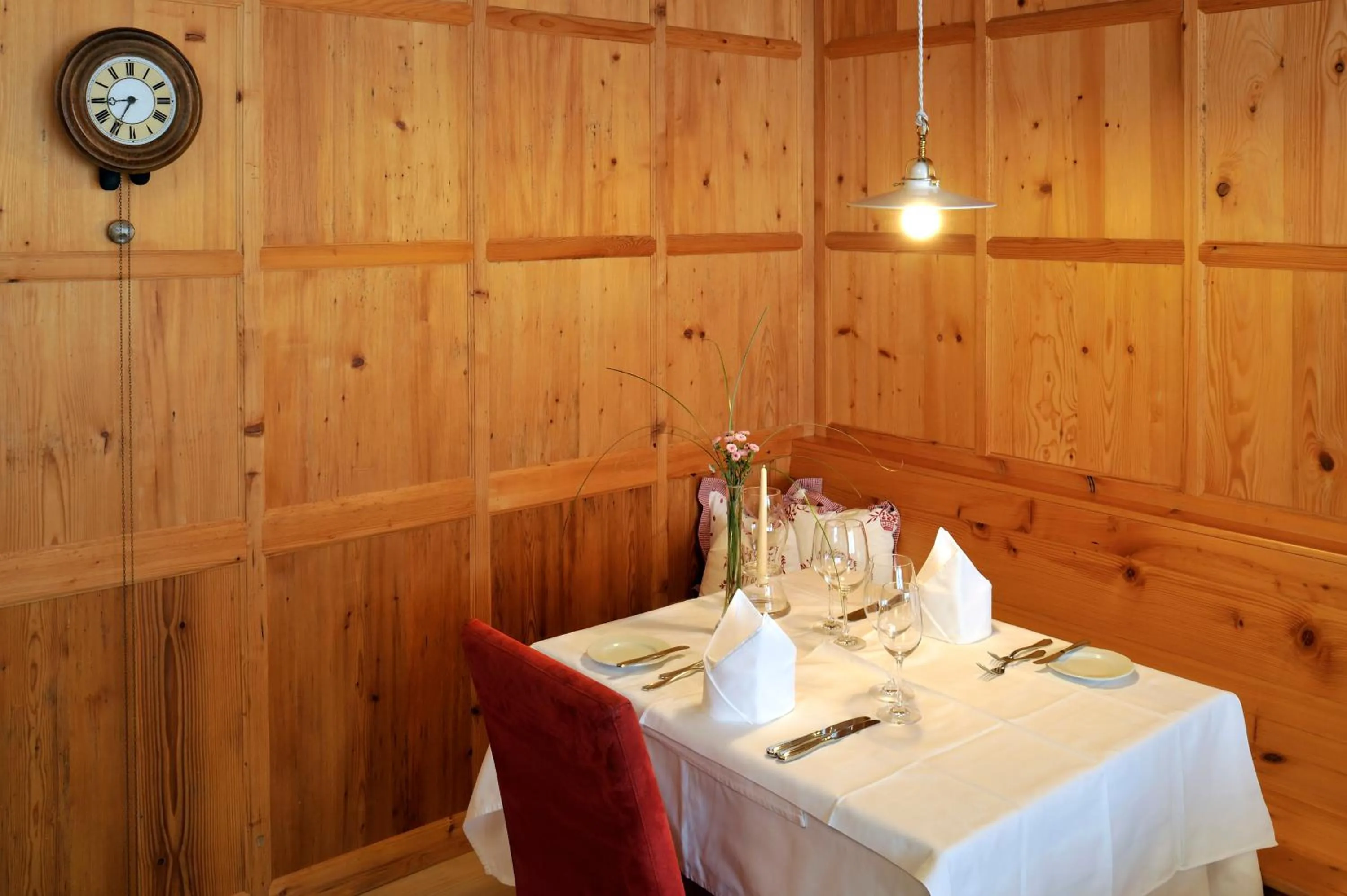 Restaurant/places to eat in Hotel Krone Langenegg