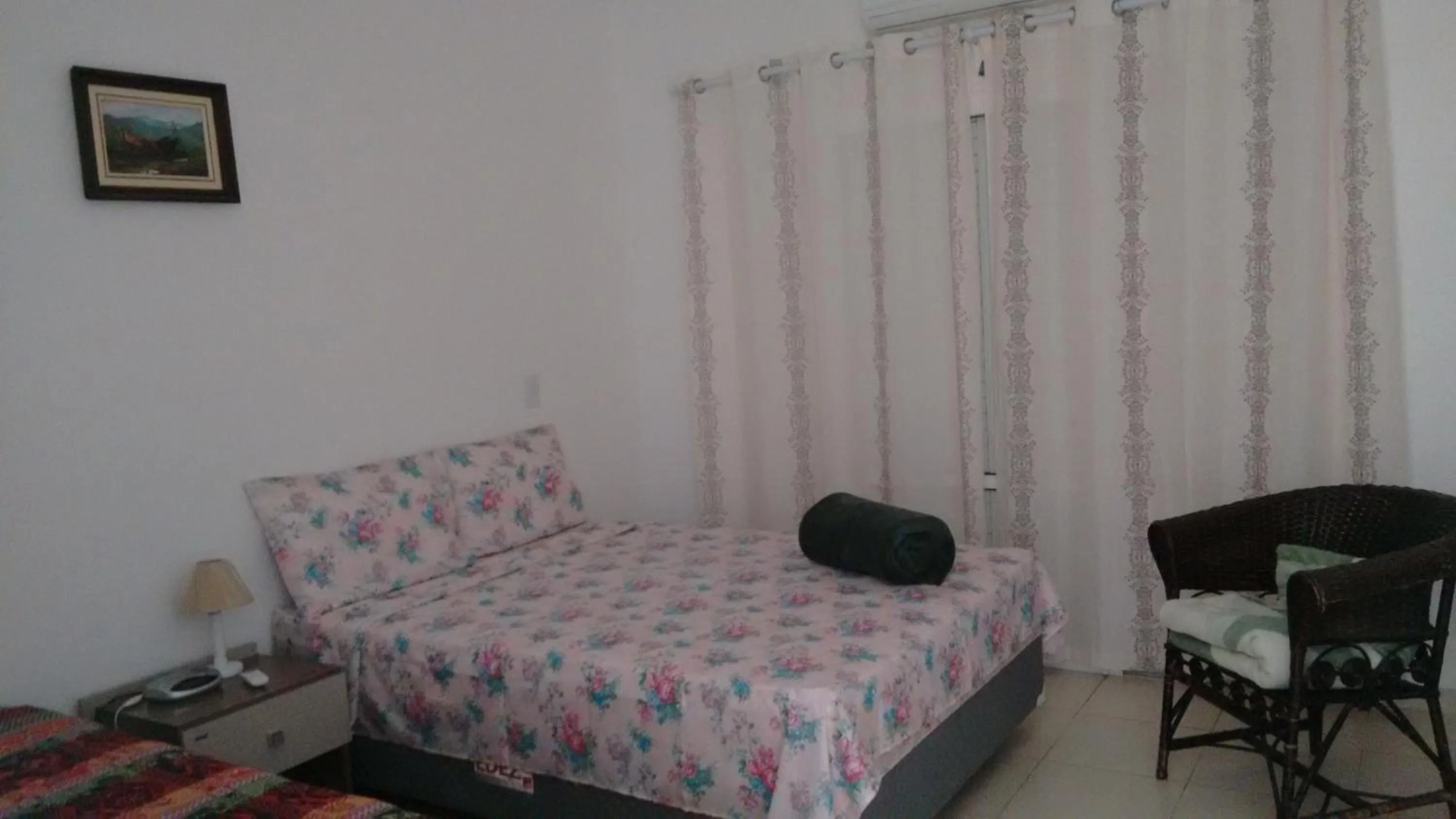 CASA - FRENTE PARA O MAR