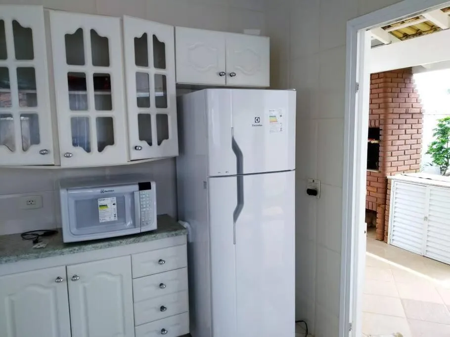 CASA - FRENTE PARA O MAR