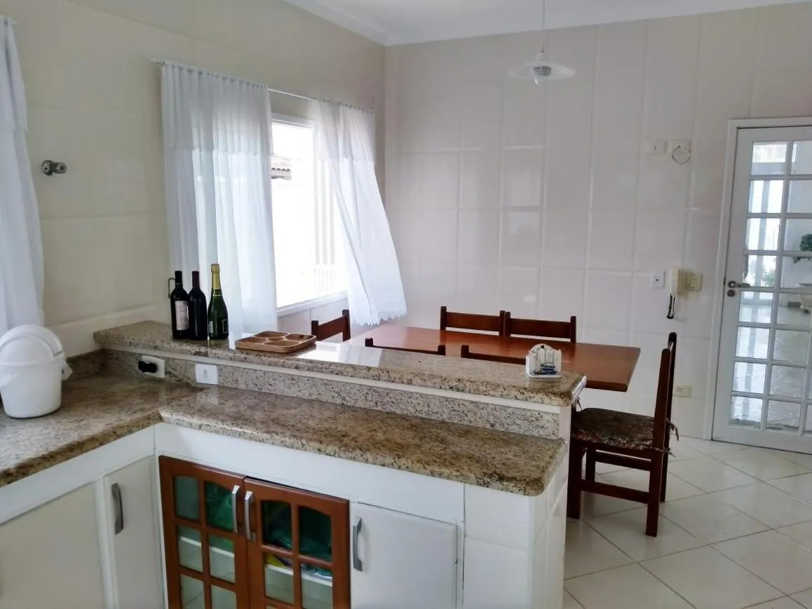 Dining area in CASA - FRENTE PARA O MAR