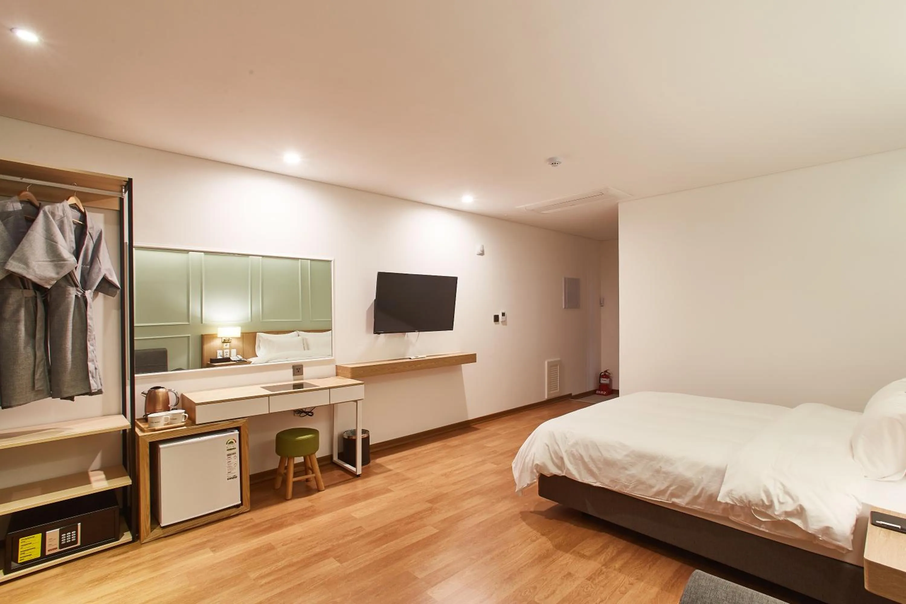 TV and multimedia, Bed in Hotel the maru