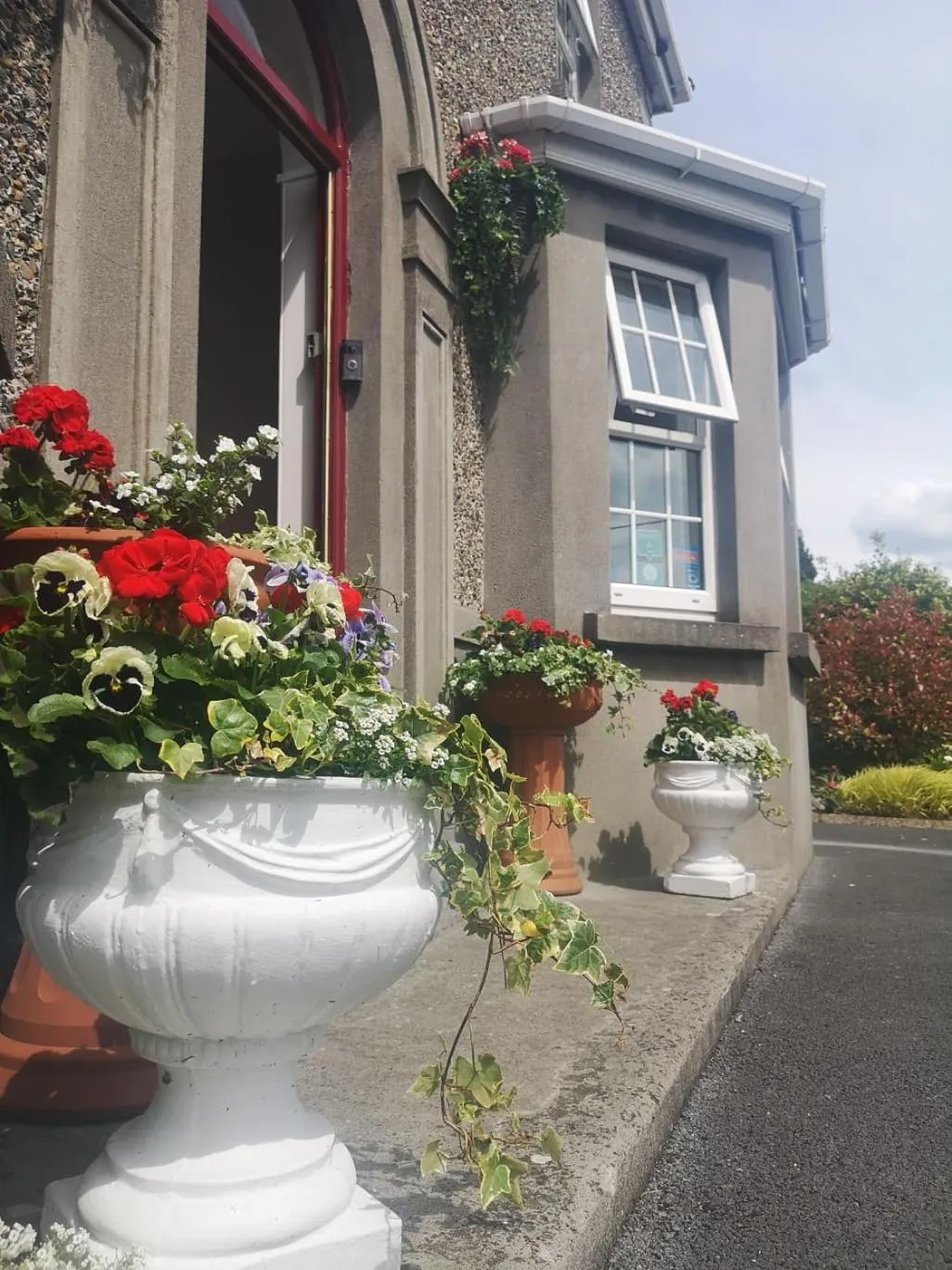 Property building in Shannonside House N37HF67