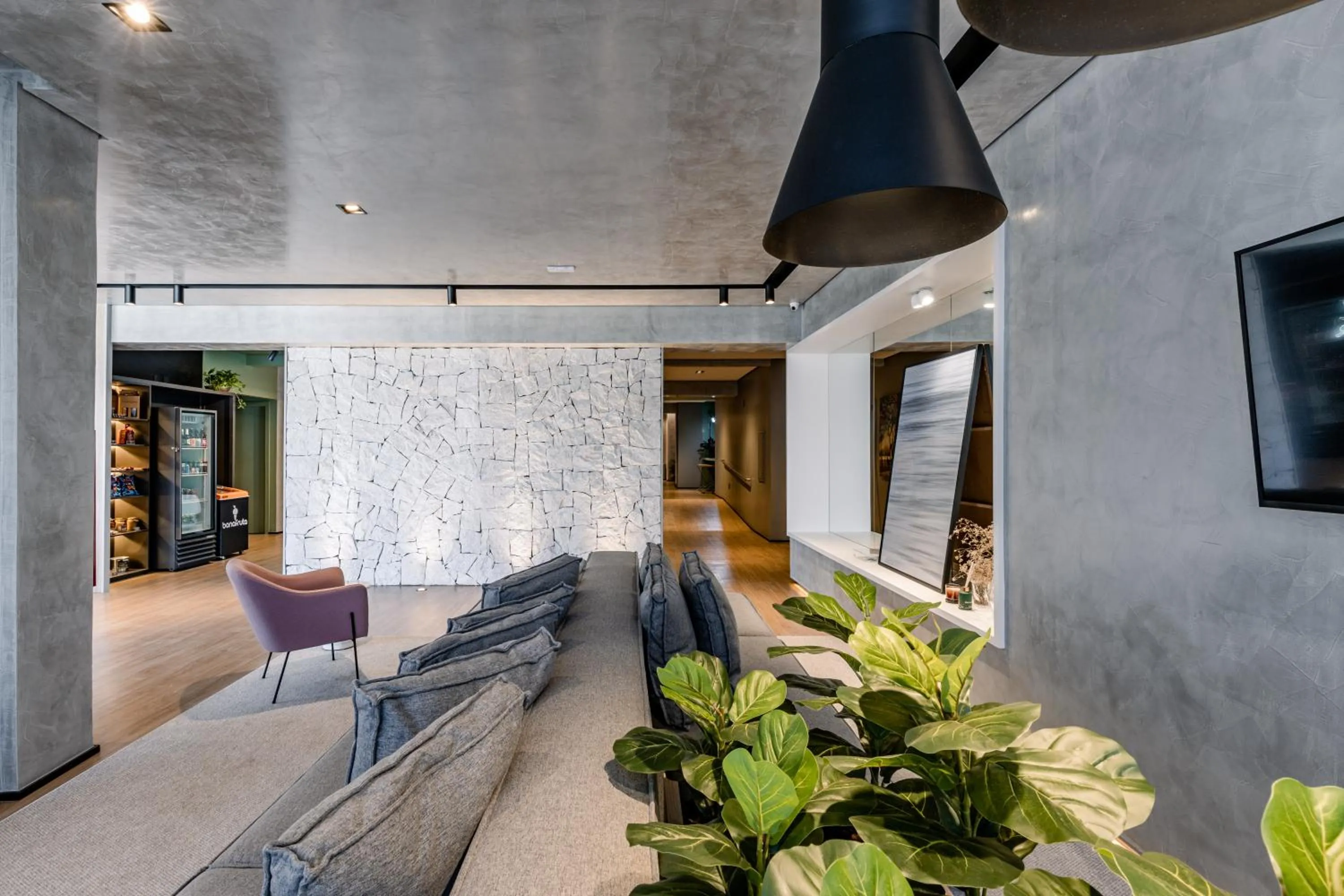 Seating area in Hotel Parati Minas