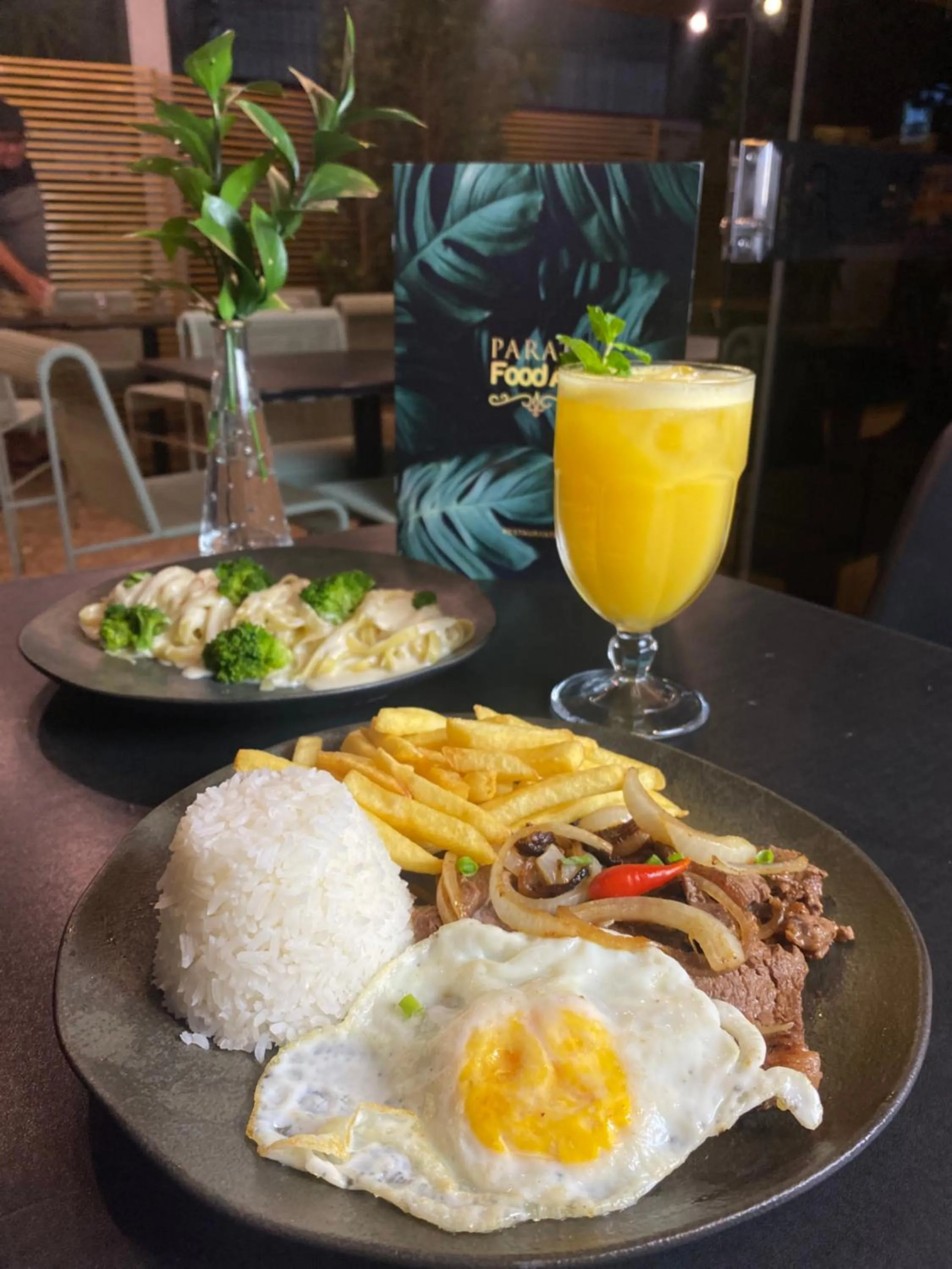 Food and drinks in Hotel Parati Minas