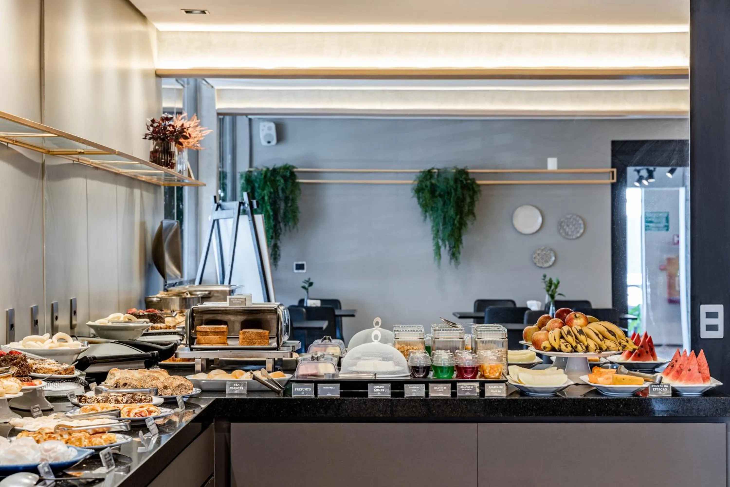 Food and drinks in Hotel Parati Minas