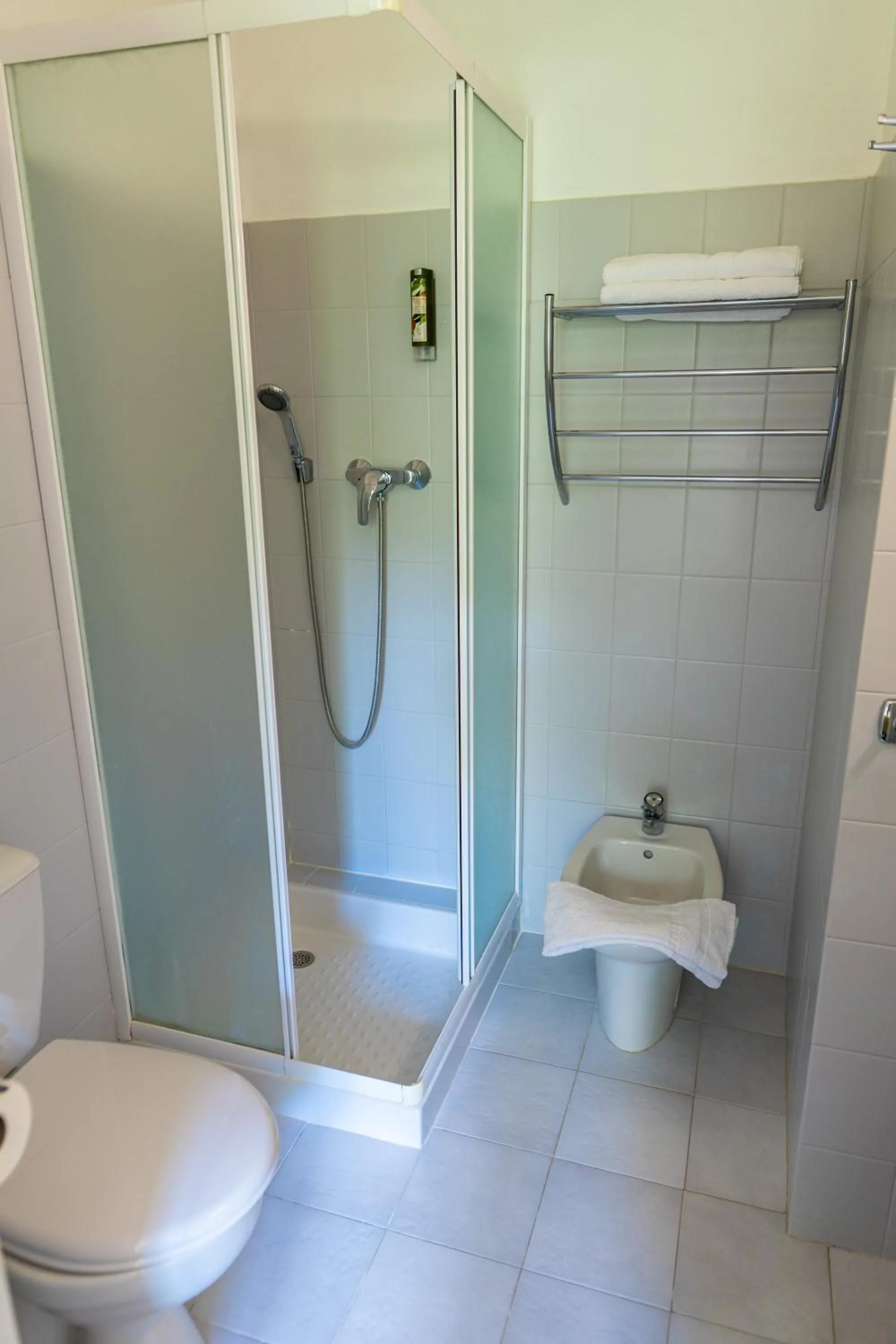 Bathroom in Hotel Les Oliviers